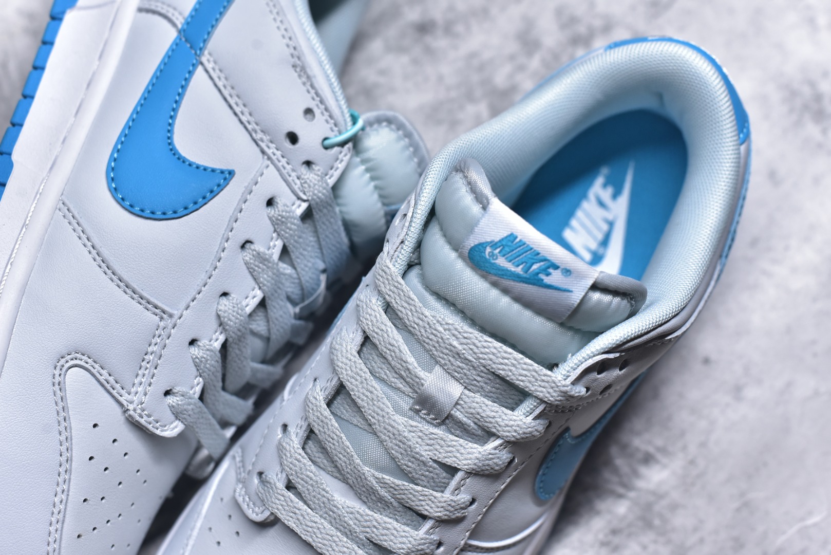 图片[9]-#开学季福利 纯原版本 NK Dunk Low 二十七色 全套原厂楦头原纸板数据档案倾力打造 原汁原味莞产 极致还原 圈内最强针车工艺 高端零售指定版 广东原厂配套原盒原标 鞋盒分三个尺码段 原厂冲刀 超高清洁度 全鞋零毛边皮料切割 采用原厂百宏鞋带以及原厂百宏织唛舌标 内标可供原厂几率过验 进口原装条纹中底布 四线拉帮白色点胶 原厂拉帮手法遵循公司 原厂电绣 尺码：36 36.5 37.5 38 38.5 39 40 40.5 41 42 42.5 43 44 44.5 45 46 47.5-选品中心