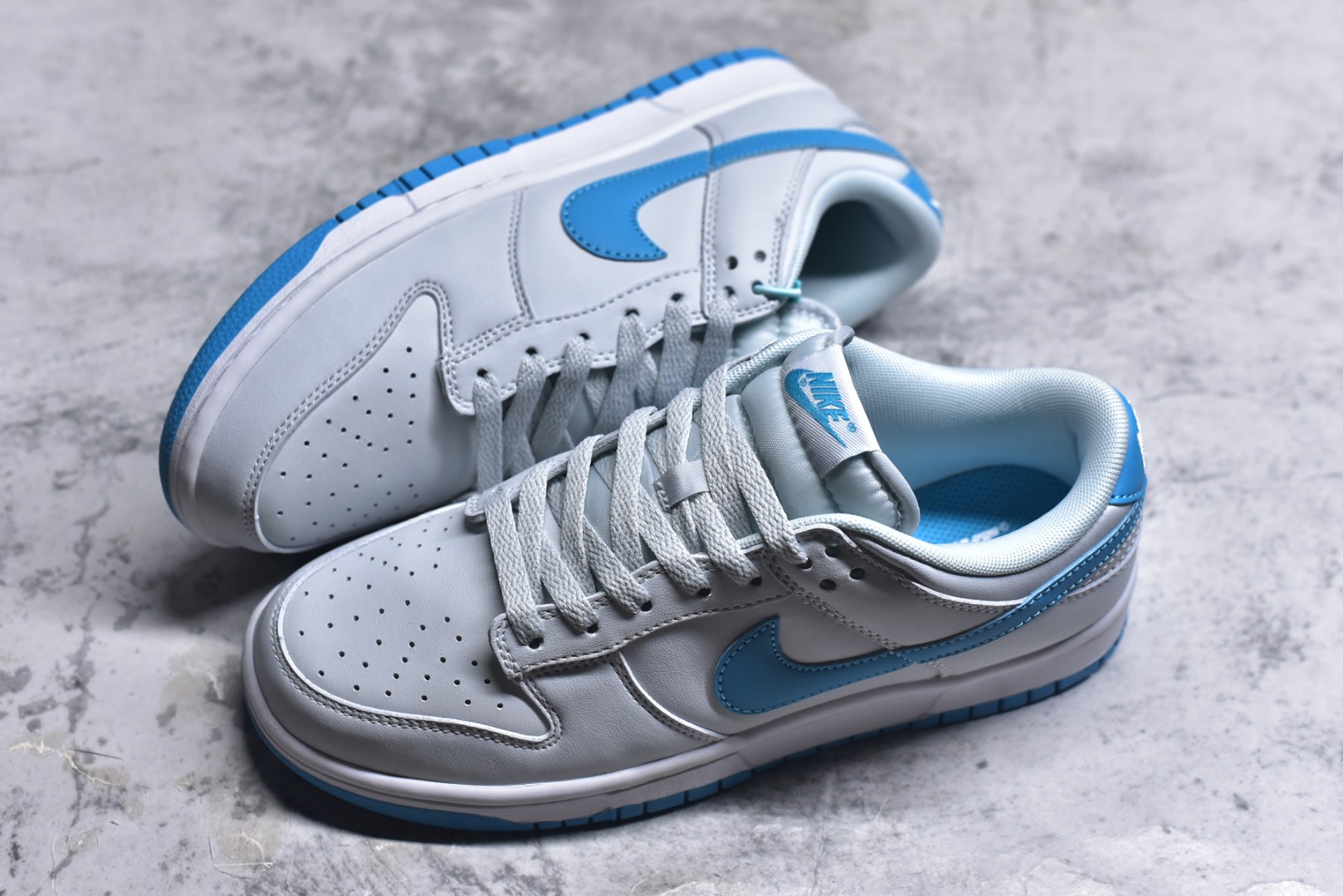 图片[7]-#开学季福利 纯原版本 NK Dunk Low 二十七色 全套原厂楦头原纸板数据档案倾力打造 原汁原味莞产 极致还原 圈内最强针车工艺 高端零售指定版 广东原厂配套原盒原标 鞋盒分三个尺码段 原厂冲刀 超高清洁度 全鞋零毛边皮料切割 采用原厂百宏鞋带以及原厂百宏织唛舌标 内标可供原厂几率过验 进口原装条纹中底布 四线拉帮白色点胶 原厂拉帮手法遵循公司 原厂电绣 尺码：36 36.5 37.5 38 38.5 39 40 40.5 41 42 42.5 43 44 44.5 45 46 47.5-选品中心