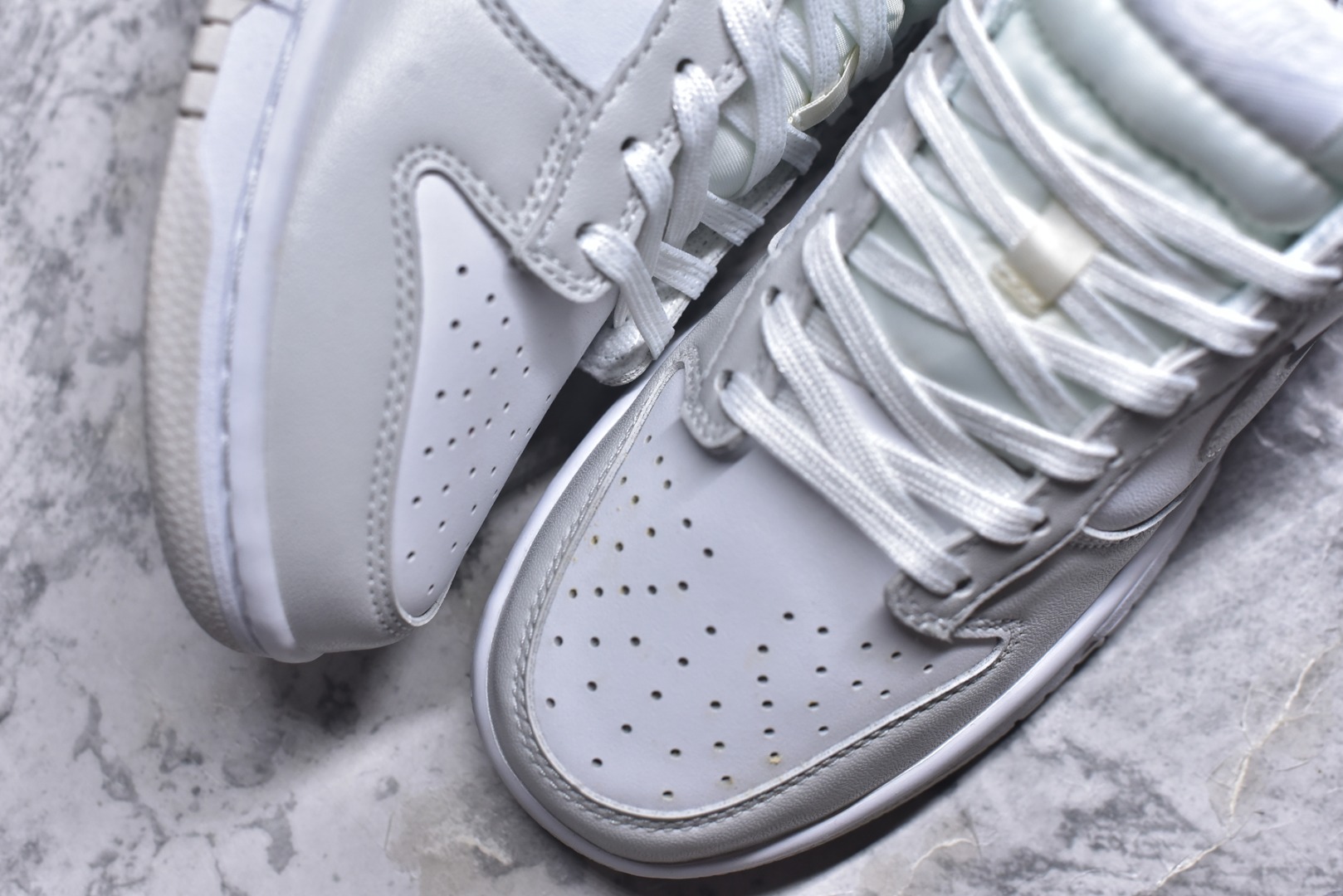 图片[8]-#开学季福利 纯原版本 NK Dunk Low 二十七色 全套原厂楦头原纸板数据档案倾力打造 原汁原味莞产 极致还原 圈内最强针车工艺 高端零售指定版 广东原厂配套原盒原标 鞋盒分三个尺码段 原厂冲刀 超高清洁度 全鞋零毛边皮料切割 采用原厂百宏鞋带以及原厂百宏织唛舌标 内标可供原厂几率过验 进口原装条纹中底布 四线拉帮白色点胶 原厂拉帮手法遵循公司 原厂电绣 尺码：36 36.5 37.5 38 38.5 39 40 40.5 41 42 42.5 43 44 44.5 45 46 47.5-选品中心