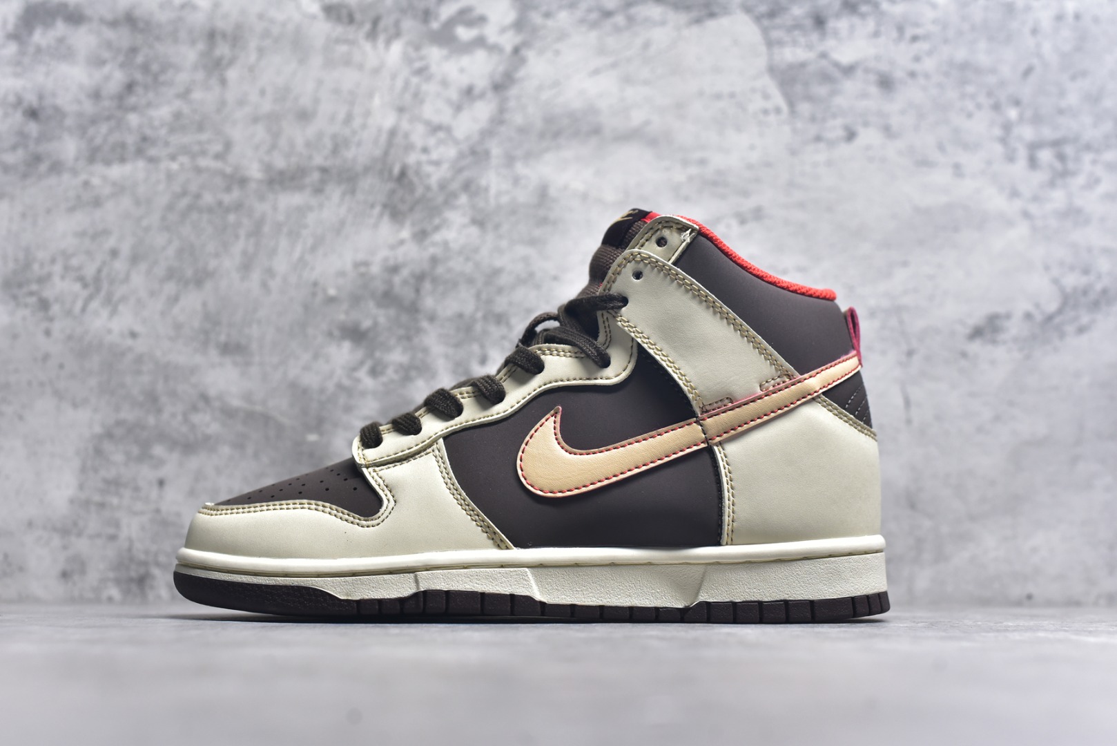 #开学季福利 纯原版本 NK Dunk Low 二十七色 全套原厂楦头原纸板数据档案倾力打造 原汁原味莞产 极致还原 圈内最强针车工艺 高端零售指定版 广东原厂配套原盒原标 鞋盒分三个尺码段 原厂冲刀 超高清洁度 全鞋零毛边皮料切割 采用原厂百宏鞋带以及原厂百宏织唛舌标 内标可供原厂几率过验 进口原装条纹中底布 四线拉帮白色点胶 原厂拉帮手法遵循公司 原厂电绣 尺码：36 36.5 37.5 38 38.5 39 40 40.5 41 42 42.5 43 44 44.5 45 46 47.5-选品中心