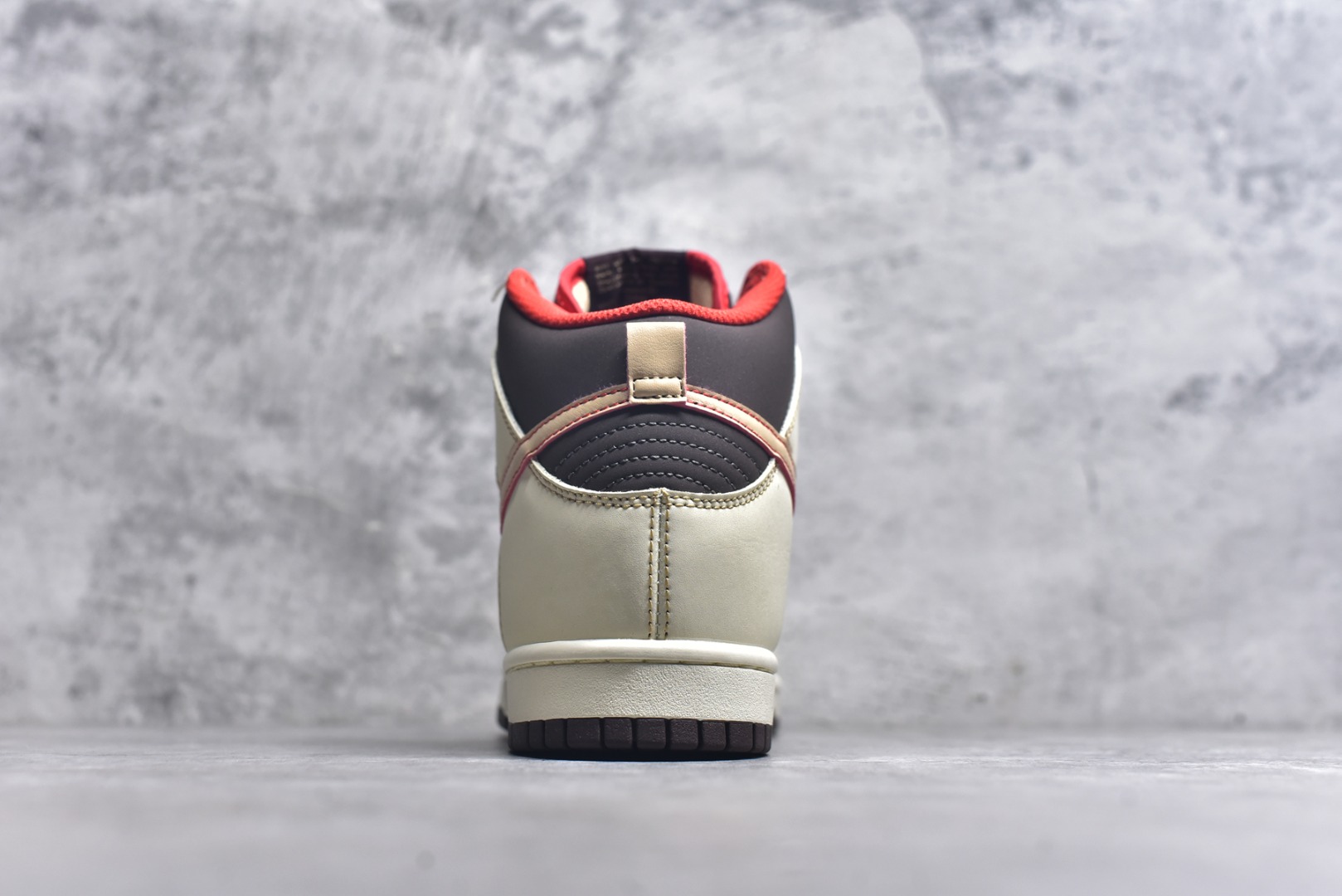 图片[5]-#开学季福利 纯原版本 NK Dunk Low 二十七色 全套原厂楦头原纸板数据档案倾力打造 原汁原味莞产 极致还原 圈内最强针车工艺 高端零售指定版 广东原厂配套原盒原标 鞋盒分三个尺码段 原厂冲刀 超高清洁度 全鞋零毛边皮料切割 采用原厂百宏鞋带以及原厂百宏织唛舌标 内标可供原厂几率过验 进口原装条纹中底布 四线拉帮白色点胶 原厂拉帮手法遵循公司 原厂电绣 尺码：36 36.5 37.5 38 38.5 39 40 40.5 41 42 42.5 43 44 44.5 45 46 47.5-选品中心