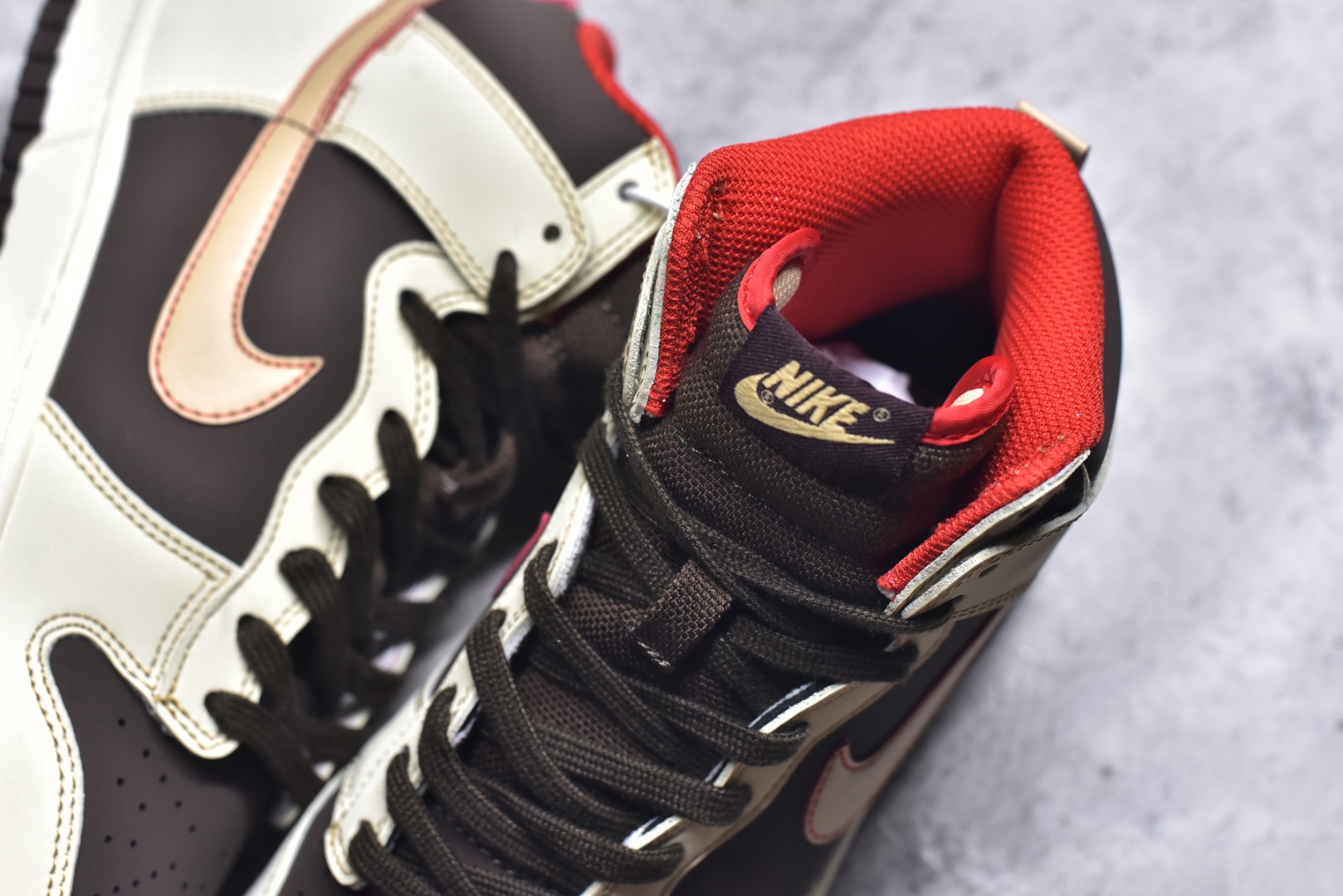 图片[9]-#开学季福利 纯原版本 NK Dunk Low 二十七色 全套原厂楦头原纸板数据档案倾力打造 原汁原味莞产 极致还原 圈内最强针车工艺 高端零售指定版 广东原厂配套原盒原标 鞋盒分三个尺码段 原厂冲刀 超高清洁度 全鞋零毛边皮料切割 采用原厂百宏鞋带以及原厂百宏织唛舌标 内标可供原厂几率过验 进口原装条纹中底布 四线拉帮白色点胶 原厂拉帮手法遵循公司 原厂电绣 尺码：36 36.5 37.5 38 38.5 39 40 40.5 41 42 42.5 43 44 44.5 45 46 47.5-选品中心