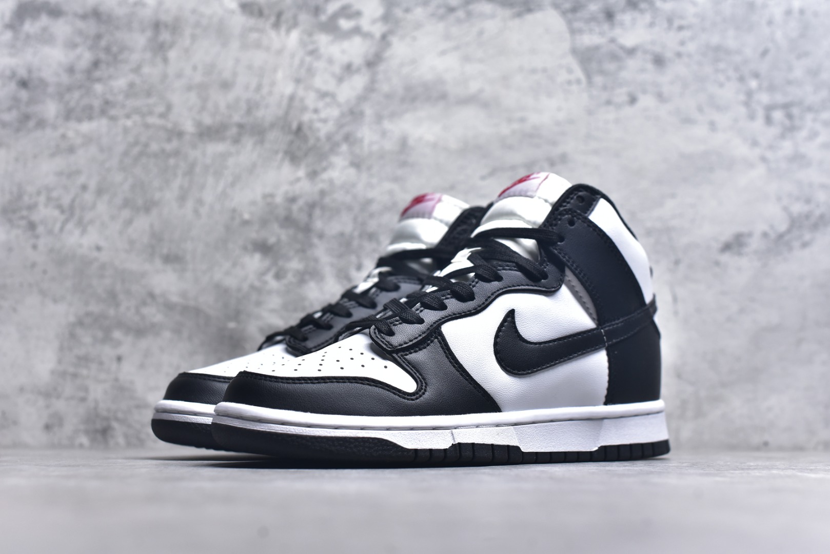 图片[2]-#开学季福利 纯原版本 NK Dunk Low 二十七色 全套原厂楦头原纸板数据档案倾力打造 原汁原味莞产 极致还原 圈内最强针车工艺 高端零售指定版 广东原厂配套原盒原标 鞋盒分三个尺码段 原厂冲刀 超高清洁度 全鞋零毛边皮料切割 采用原厂百宏鞋带以及原厂百宏织唛舌标 内标可供原厂几率过验 进口原装条纹中底布 四线拉帮白色点胶 原厂拉帮手法遵循公司 原厂电绣 尺码：36 36.5 37.5 38 38.5 39 40 40.5 41 42 42.5 43 44 44.5 45 46 47.5-选品中心