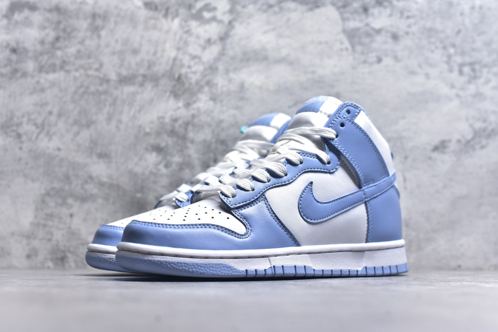 图片[2]-#开学季福利 纯原版本 NK Dunk Low 二十七色 全套原厂楦头原纸板数据档案倾力打造 原汁原味莞产 极致还原 圈内最强针车工艺 高端零售指定版 广东原厂配套原盒原标 鞋盒分三个尺码段 原厂冲刀 超高清洁度 全鞋零毛边皮料切割 采用原厂百宏鞋带以及原厂百宏织唛舌标 内标可供原厂几率过验 进口原装条纹中底布 四线拉帮白色点胶 原厂拉帮手法遵循公司 原厂电绣 尺码：36 36.5 37.5 38 38.5 39 40 40.5 41 42 42.5 43 44 44.5 45 46 47.5-选品中心