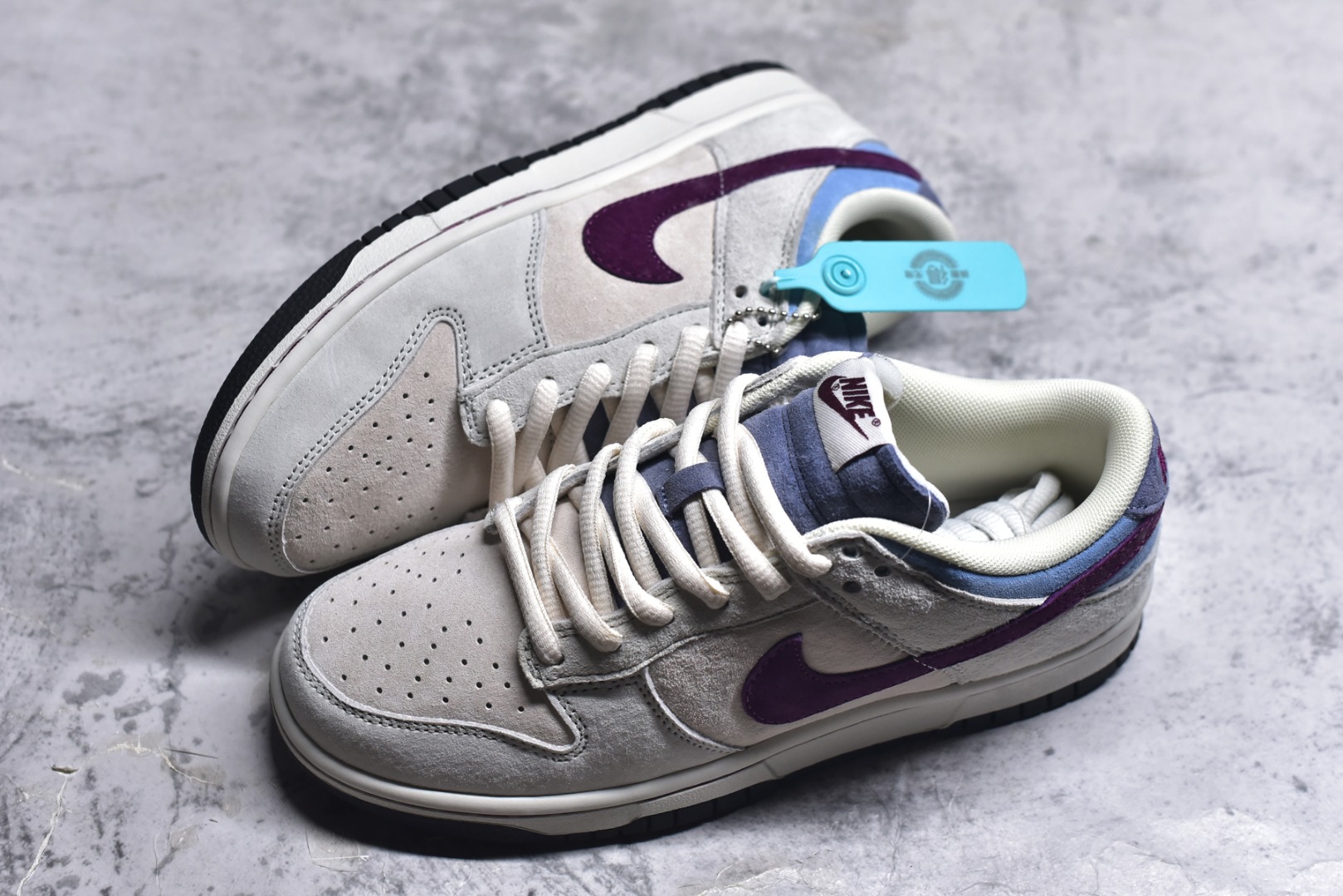 图片[7]-#开学季福利 纯原版本 NK Dunk Low 二十七色 全套原厂楦头原纸板数据档案倾力打造 原汁原味莞产 极致还原 圈内最强针车工艺 高端零售指定版 广东原厂配套原盒原标 鞋盒分三个尺码段 原厂冲刀 超高清洁度 全鞋零毛边皮料切割 采用原厂百宏鞋带以及原厂百宏织唛舌标 内标可供原厂几率过验 进口原装条纹中底布 四线拉帮白色点胶 原厂拉帮手法遵循公司 原厂电绣 尺码：36 36.5 37.5 38 38.5 39 40 40.5 41 42 42.5 43 44 44.5 45 46 47.5-选品中心