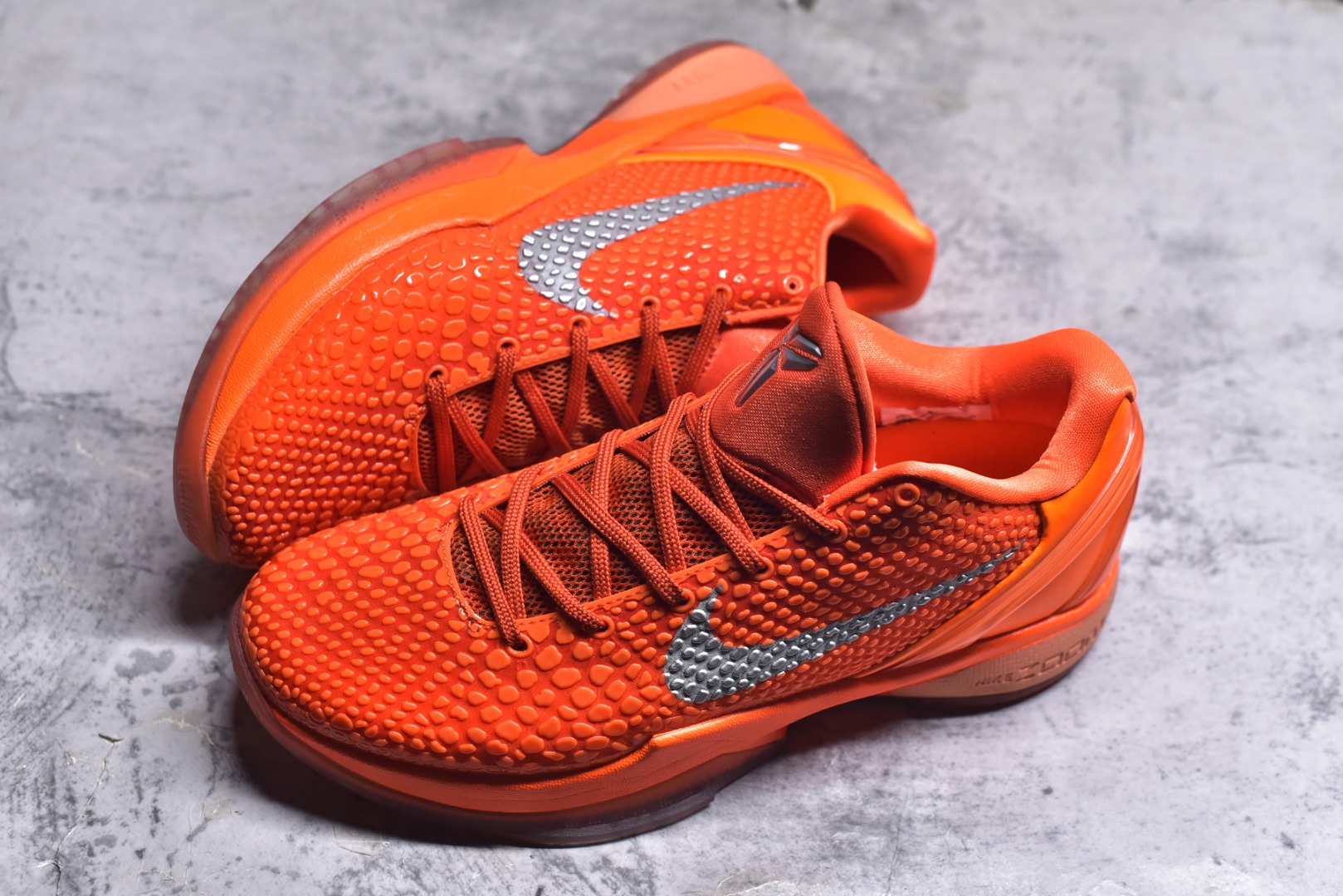 图片[7]-#NK Zoom Kobe 6 Protro 科比六代 暴力橙 IH1871-800 史上最强复刻 私人团队订单 细节完美对比公司货 前掌超大Zoom Turbo气垫 后掌EVA缓震 真正的原汁原味 还原ZP脚感 全身鞋材卡料色独家定制 唯一正确喷漆工艺Swoosh 正确凹凸蛇鳞工艺 正确鞋面渐变效果 内全置真动飞态线 独立原厂模具 最大尺码达到48.5码 首批不拼图大几率过验 亲测已过 支持各种高强度实战 无需担心 上脚价 补货周期极长 脚宽建议买大半码 科比系列前掌偏窄 不影响二次销售 支持七天无理由退换 尺码：40 40.5 41 42 42.5 43 44 44.5 45 45.5 46 47.5 48.5-选品中心