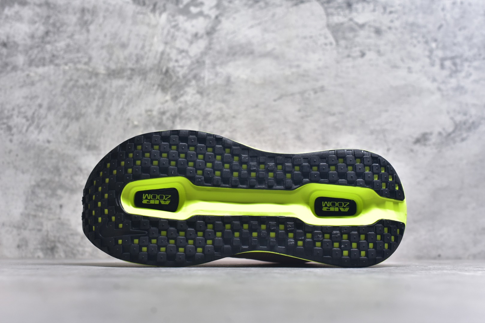 图片[6]-#Nike ZOOM PREMIUM 耐克 飞马 舒适减震防滑 低帮跑步鞋全掌ReactX泡绵中底 前掌和后跟还配备了Air Zoom气垫单元 据说跑起来更快更舒适哦 这次最大的升级点 首次引入了ReactX泡绵 货号：FN8453-019 尺码：36-45-选品中心