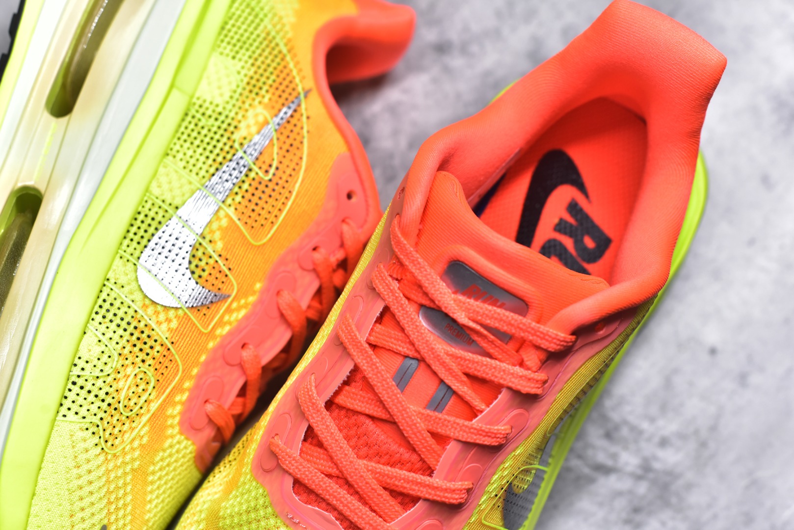 图片[9]-#Nike ZOOM PREMIUM 耐克 飞马 舒适减震防滑 低帮跑步鞋全掌ReactX泡绵中底 前掌和后跟还配备了Air Zoom气垫单元 据说跑起来更快更舒适哦 这次最大的升级点 首次引入了ReactX泡绵 货号：FN8453-019 尺码：36-45-选品中心