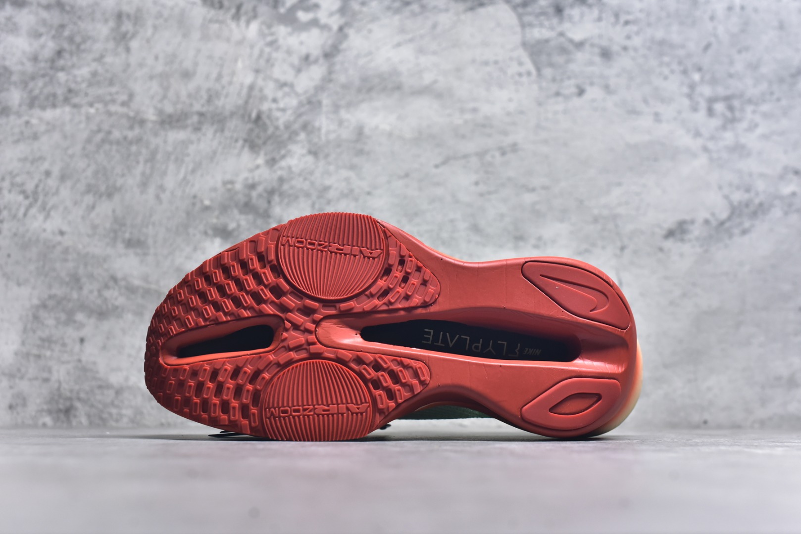 图片[6]-#Nike Zoom VaporFly Next% 3 \”Prototype\” 全新超级马拉松跑鞋 HJ7041-300 #鞋款搭载两个Airzoom缓震配置，全掌型碳纤维板，缔造出色推进感；中底ZoomX 泡绵从后跟延伸至鞋头，超强回弹性 尺码：36 36.5 37.5 38 38.5 39 40 40.5 41 42 42.5 43 44 44.5 45 46 Z.D4-选品中心