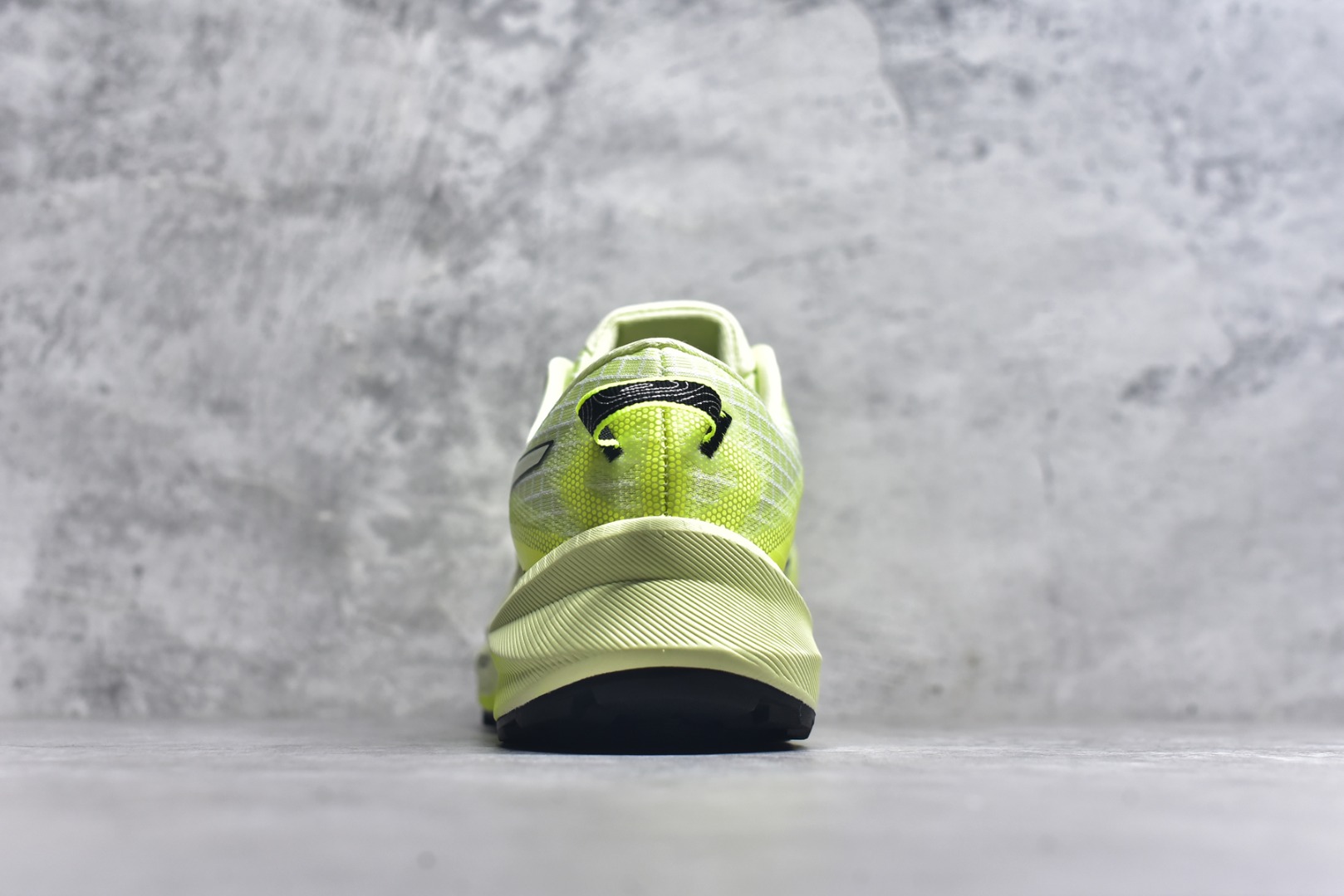 图片[5]-#Asics Gel-Trabuco Max3 复古亚瑟士透气休闲鞋缓震男子耐磨跑步鞋 鞋面采用无缝线鞋面 贴合脚型 穿着舒适中底360°环绕式GL 提供良好的缓冲性能 货号：008-0088l0l尺码：40-45-选品中心