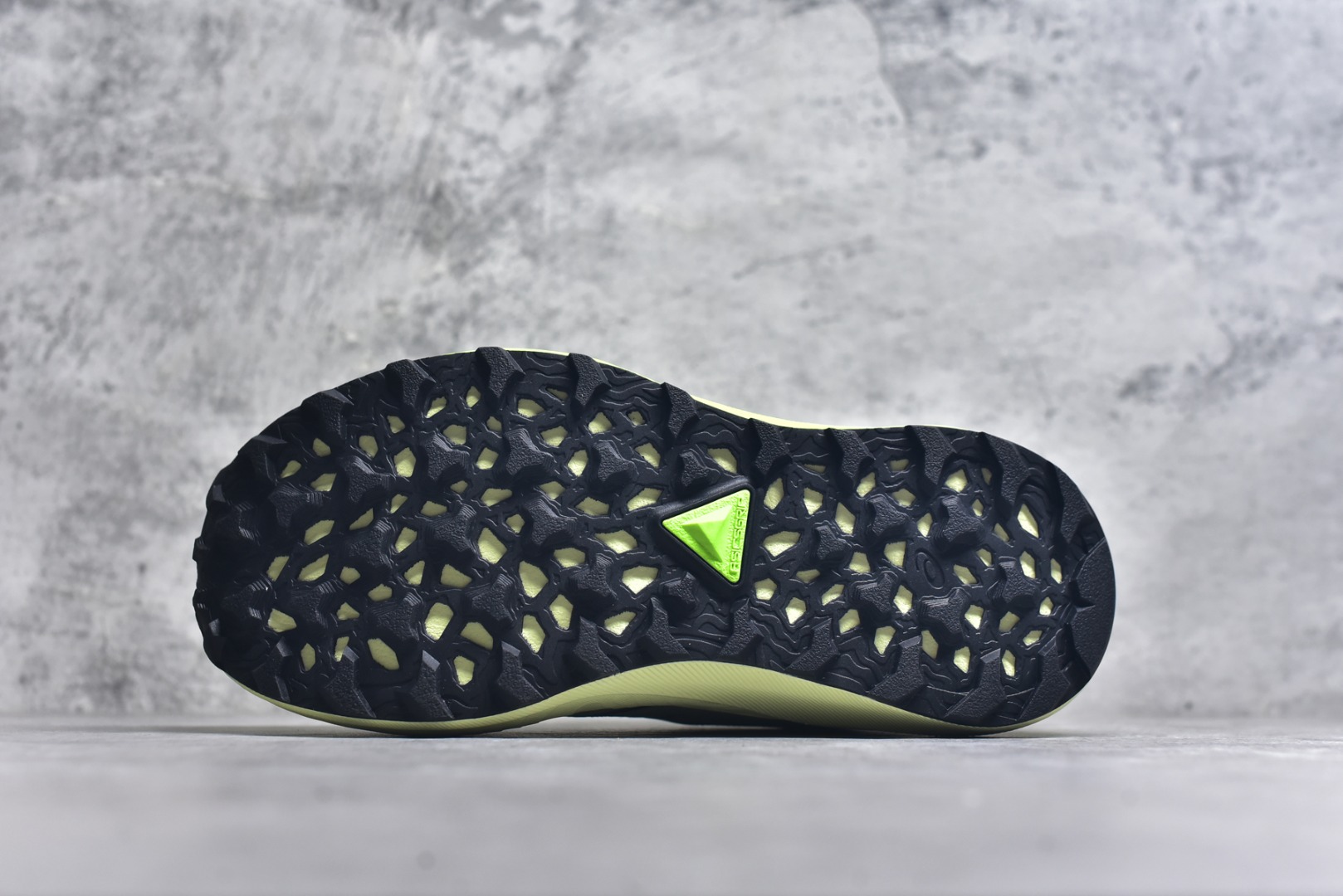 图片[6]-#Asics Gel-Trabuco Max3 复古亚瑟士透气休闲鞋缓震男子耐磨跑步鞋 鞋面采用无缝线鞋面 贴合脚型 穿着舒适中底360°环绕式GL 提供良好的缓冲性能 货号：008-0088l0l尺码：40-45-选品中心