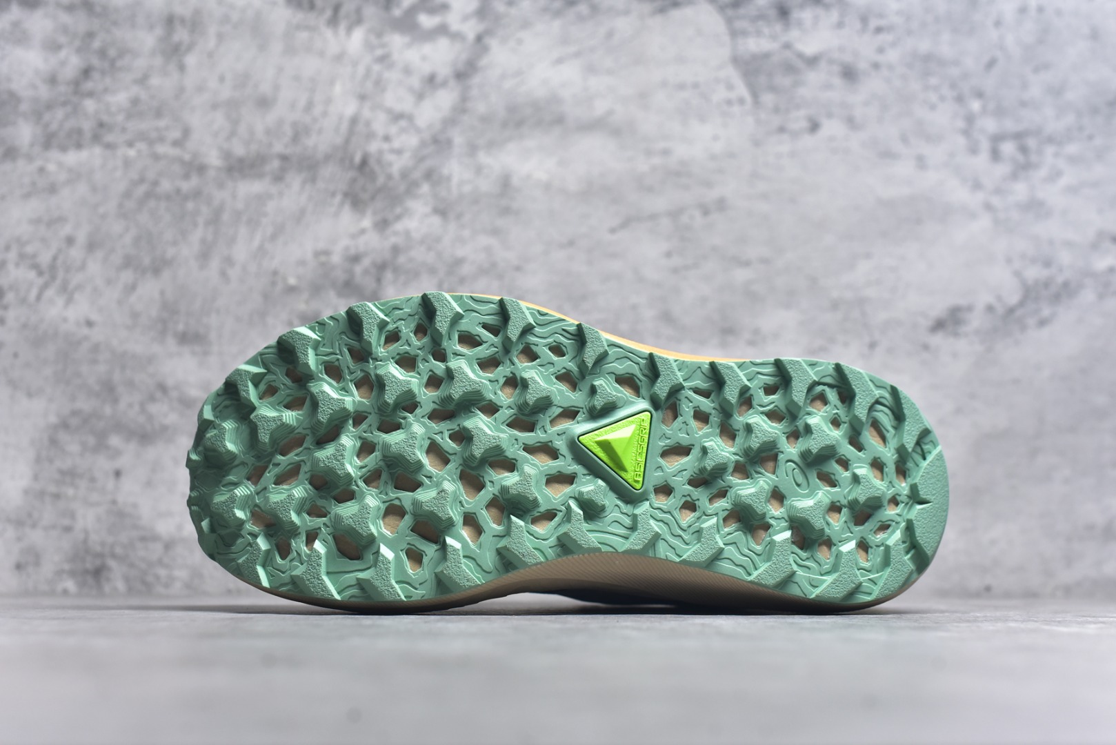 图片[6]-#Asics Gel-Trabuco max 3 复古亚瑟士透气休闲鞋缓震男子耐磨跑步鞋 鞋面采用无缝线鞋面 贴合脚型 穿着舒适 中底360°环绕式GL 提供良好的缓冲性能 货号：101188002722 尺码：40-45-选品中心