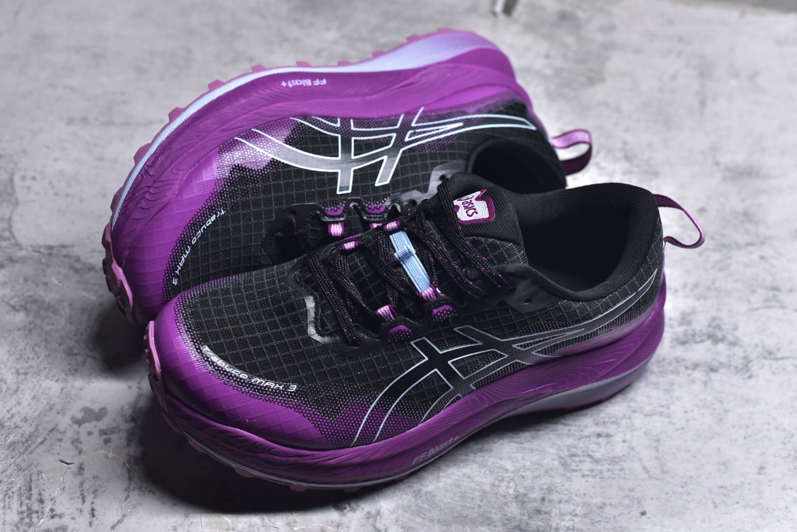 图片[7]-#Asics Gel-Trabuco Max3 复古亚瑟士透气休闲鞋缓震男子耐磨跑步鞋 鞋面采用无缝线鞋面 贴合脚型 穿着舒适中底360°环绕式GL 提供良好的缓冲性能 货号：1012B606-001尺码：40-45-选品中心