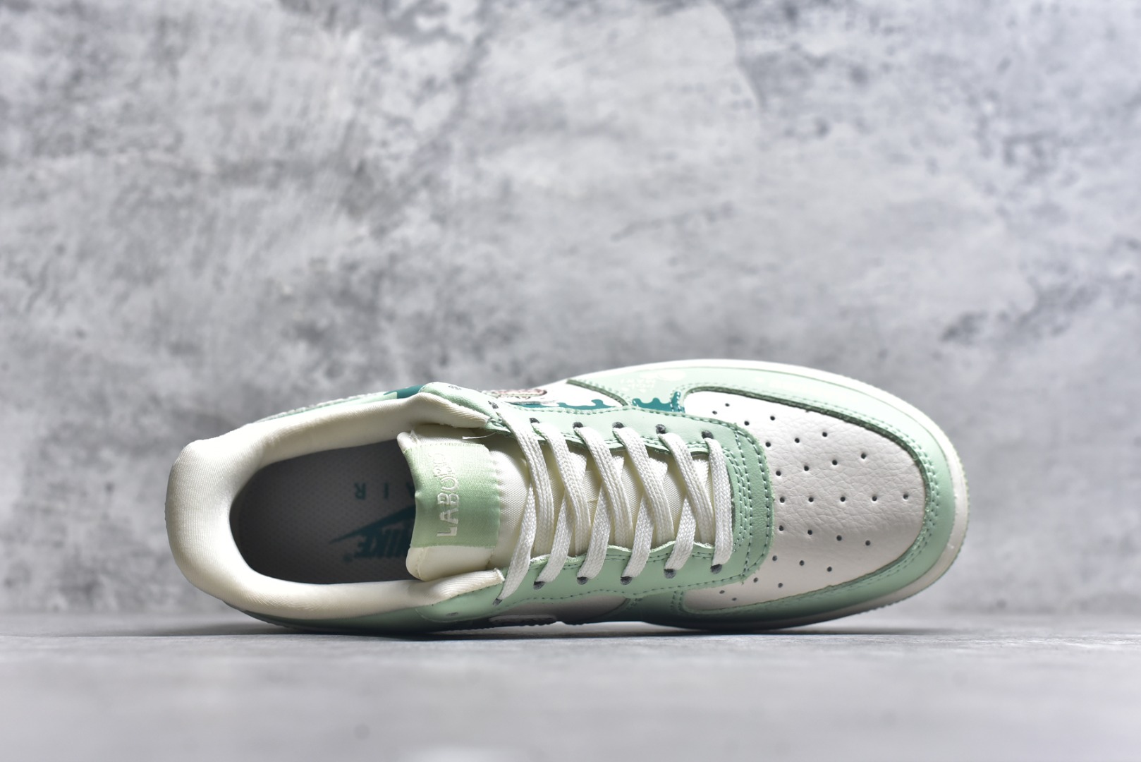 图片[4]-#Nike Air Force 1\’07 Low 米绿拉布布 空军一号低帮休闲板鞋 KB1688-007 #原楦头原纸板 原装鞋盒 定制五金配件 内置全掌气垫 原厂鞋底 尺码：36 36.5 37.5 38 38.5 39 40 40.5 41 42 42.5 43 44 44.5 45 9.D4-选品中心