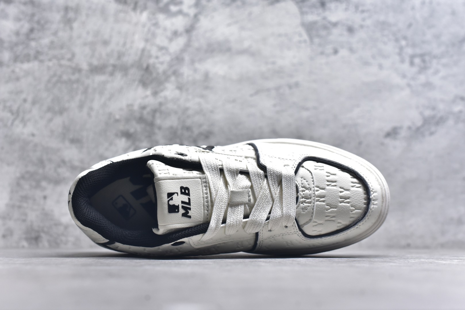 图片[4]-#美国榄球洋基队New York Yankees x MLB Chunky Liner Low 学长鞋系列低帮老爹风轻量增高厚底百搭休闲运动板鞋“白黑NY压标”货号：3ASXE035N(GP002) 尺码：35-44（半）-选品中心