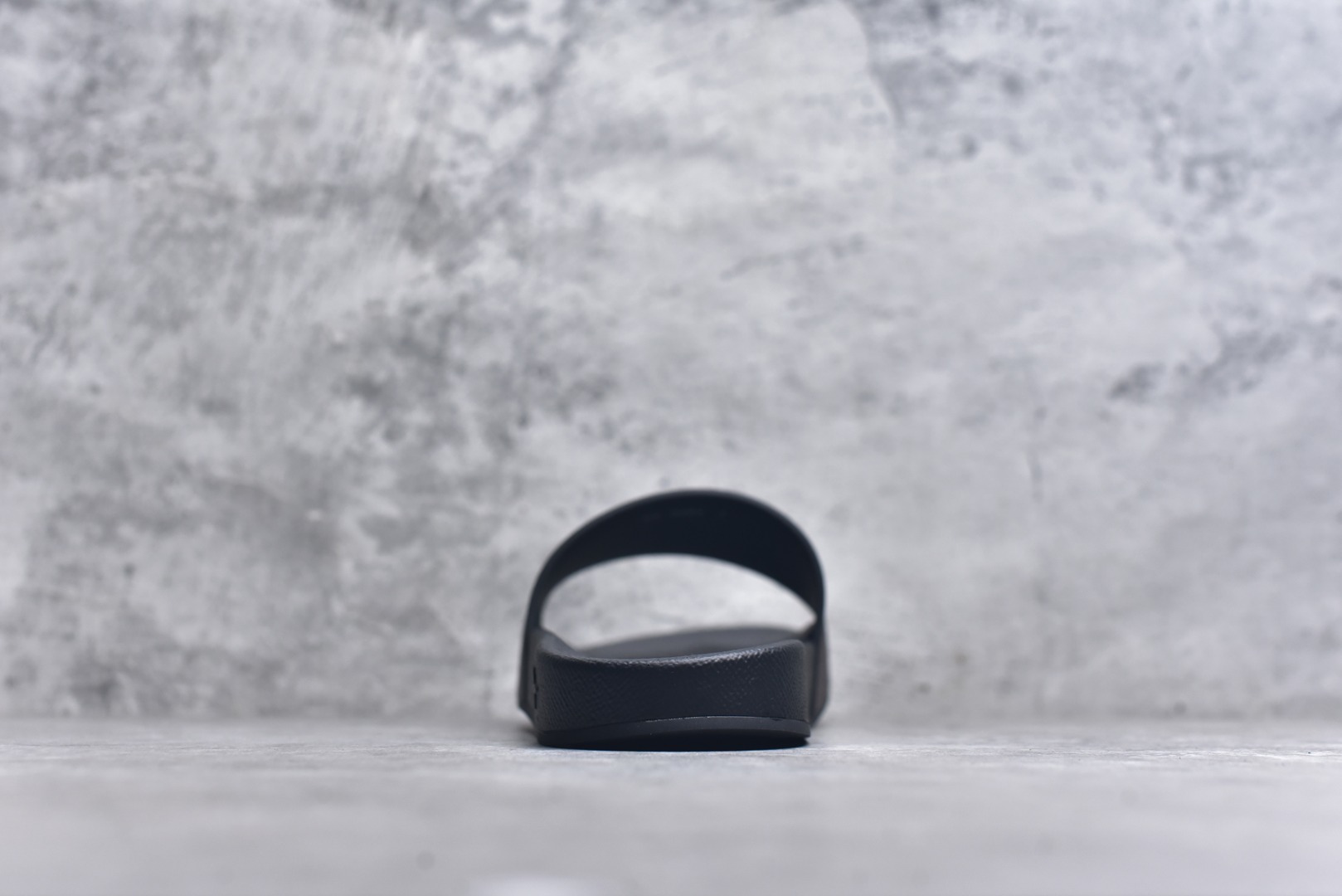 图片[5]-#经典压花系列传承Trainer设计 今年绝比小爆款系列 高端零售可主推款。 原版一比一开发 专柜正品以发售 平台开始预售已上架，大家放心选购 品质超赞👍 全鞋全真牛皮 私模独立开发原大底 市场独家 压花工艺 水洗牛仔和原版几乎接近一致 全套专柜一致包装。 尺码：39 40 41 42 43 44 45 46-选品中心