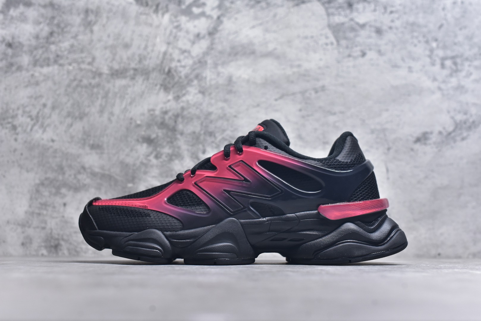 #NB 9060 黑红U9060IDZ复古休闲慢跑鞋 男鞋 尺码 39.5 40 40.5 41.5 42 42.5 43 44 44.5 45 46.5-选品中心