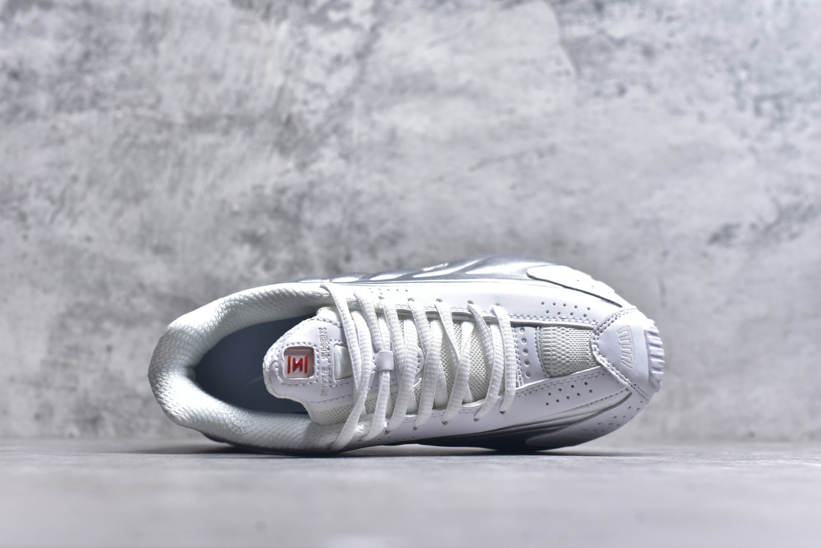 图片[4]-#Nike Shox R4 高科技专利气柱弹簧跑步鞋 子弹 文斯卡特 原厂材质 随意对比任何版本 货号：AR3565 101 尺码：36-45-选品中心