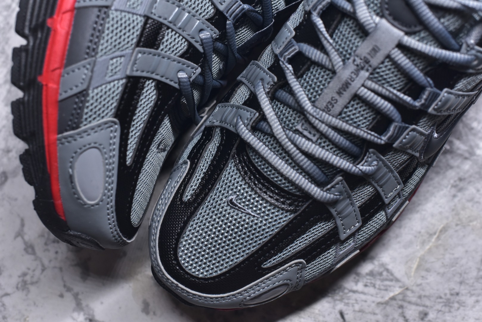 图片[8]-#NK P-6000 系列低帮复古老爹风休闲运动舒适慢跑鞋 IF6199-001 购入原鞋原装纸板楦头开发 独家私模四层组合大底 市场唯一正确版本 良心定价 新配色陆续出货 进口三文治网面 融合 Pegasus 过往运动鞋设计 助力 21 世纪早期跑步运动跃升时尚新高度 采用透气网眼布、运动风格线条和耐穿覆面 兼具吸睛外观和舒适感受 中底泡绵以田径赛道为灵感 打造厚实设计 缔造出众缓震性能 尺码：36 36.5 37.5 38 38.5 39 40 40.5 41 42 42.5 43 44 44.5 45-选品中心