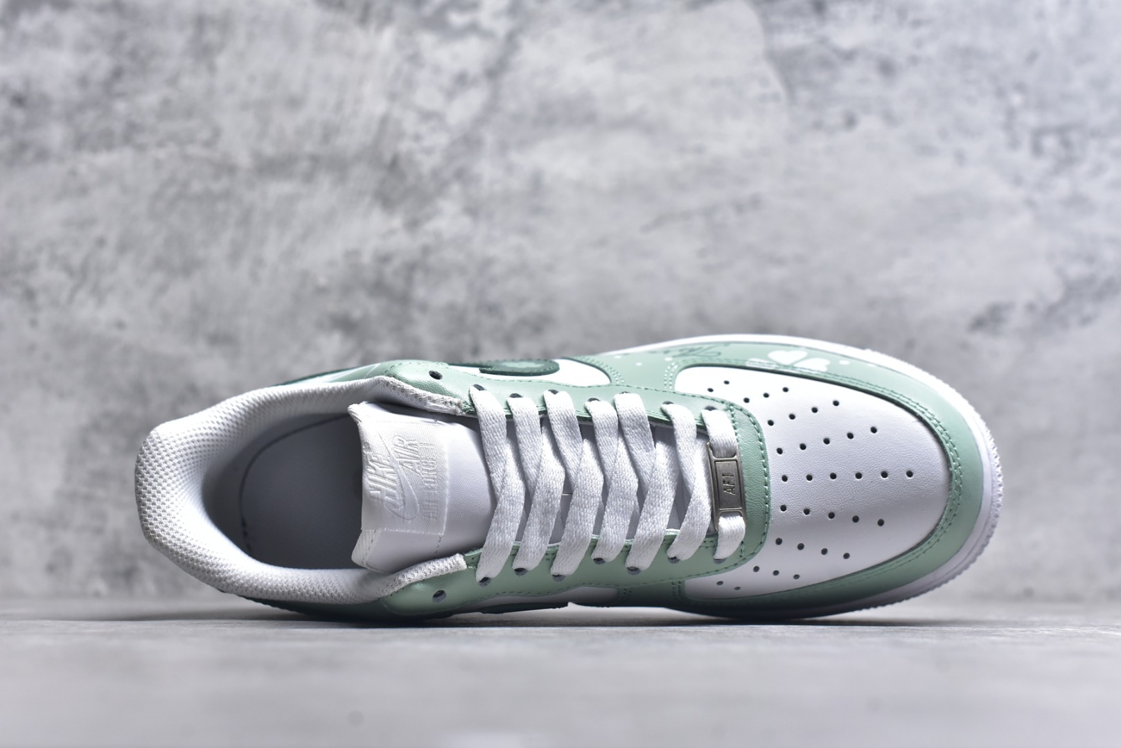 图片[4]-#Nike Air Force 1\’07 Low 幸运草 空军一号低帮休闲板鞋 ZH0316-098 #原楦头原纸板 原装鞋盒 定制五金配件 内置全掌气垫 原厂鞋底 尺码：36 36.5 37.5 38 38.5 39 40 40.5 41 42 42.5 43 44 44.5 45 9.D4-选品中心