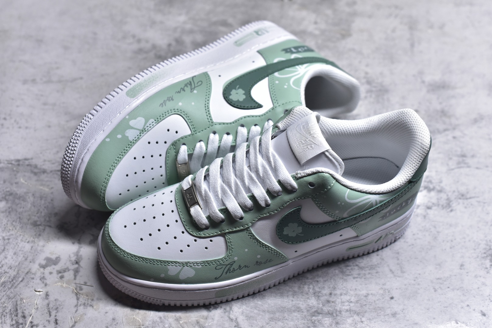图片[7]-#Nike Air Force 1\’07 Low 幸运草 空军一号低帮休闲板鞋 ZH0316-098 #原楦头原纸板 原装鞋盒 定制五金配件 内置全掌气垫 原厂鞋底 尺码：36 36.5 37.5 38 38.5 39 40 40.5 41 42 42.5 43 44 44.5 45 9.D4-选品中心