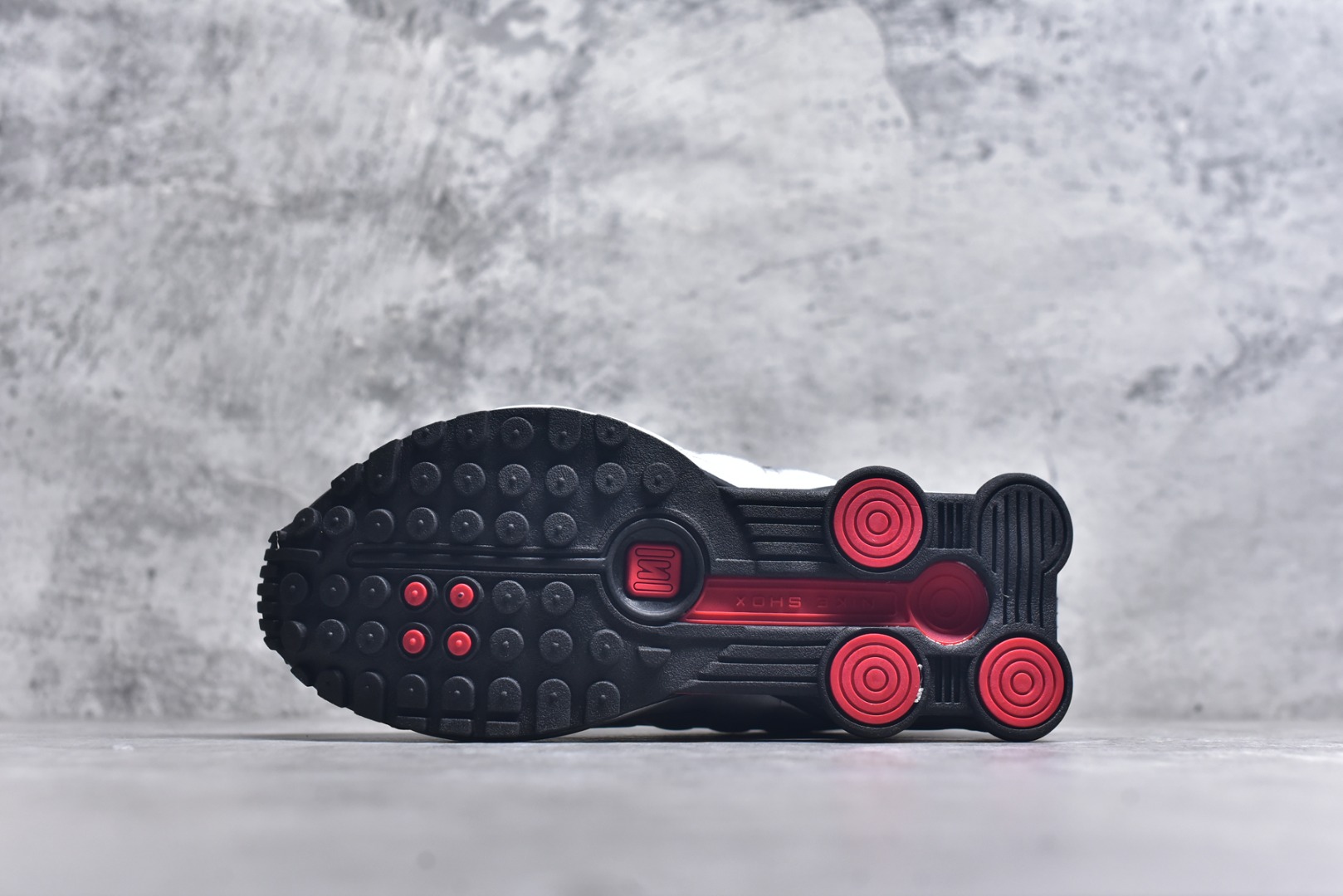 图片[6]-#Nike Shox R4 高科技专利气柱弹簧跑步鞋 子弹 文斯卡特 原厂材质 随意对比任何版本 货号：AR3565 011 尺码：36-45-选品中心