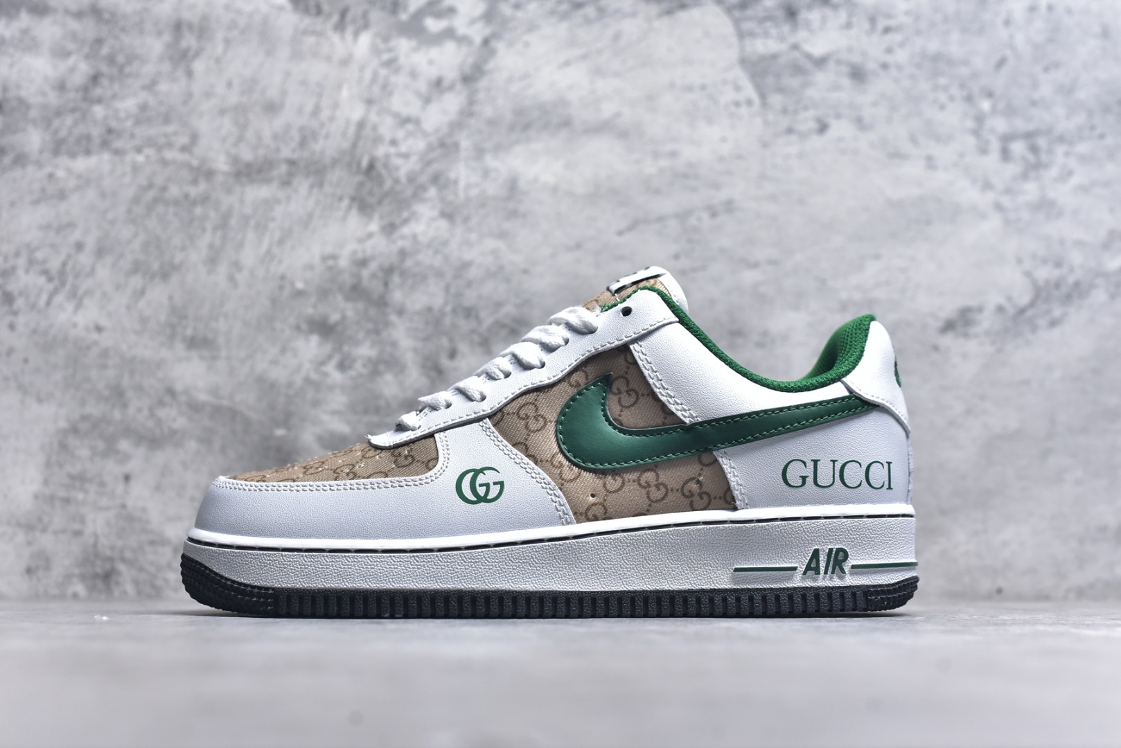 #Nike Air Force 1\'07 Low 古驰联名 花纹草绿 空军一号低帮休闲板鞋 AH8462-004 #原楦头原纸板 原装鞋盒 定制五金配件 内置全掌气垫 原厂鞋底 尺码：36 36.5 37.5 38 38.5 39 40 40.5 41 42 42.5 43 44 44.5 45 9.D4-选品中心