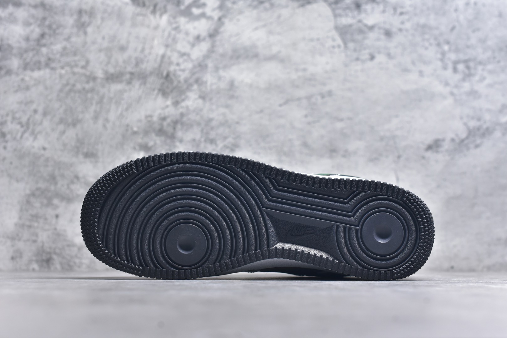 图片[6]-#Nike Air Force 1\’07 Low 古驰联名 花纹草绿 空军一号低帮休闲板鞋 AH8462-004 #原楦头原纸板 原装鞋盒 定制五金配件 内置全掌气垫 原厂鞋底 尺码：36 36.5 37.5 38 38.5 39 40 40.5 41 42 42.5 43 44 44.5 45 9.D4-选品中心