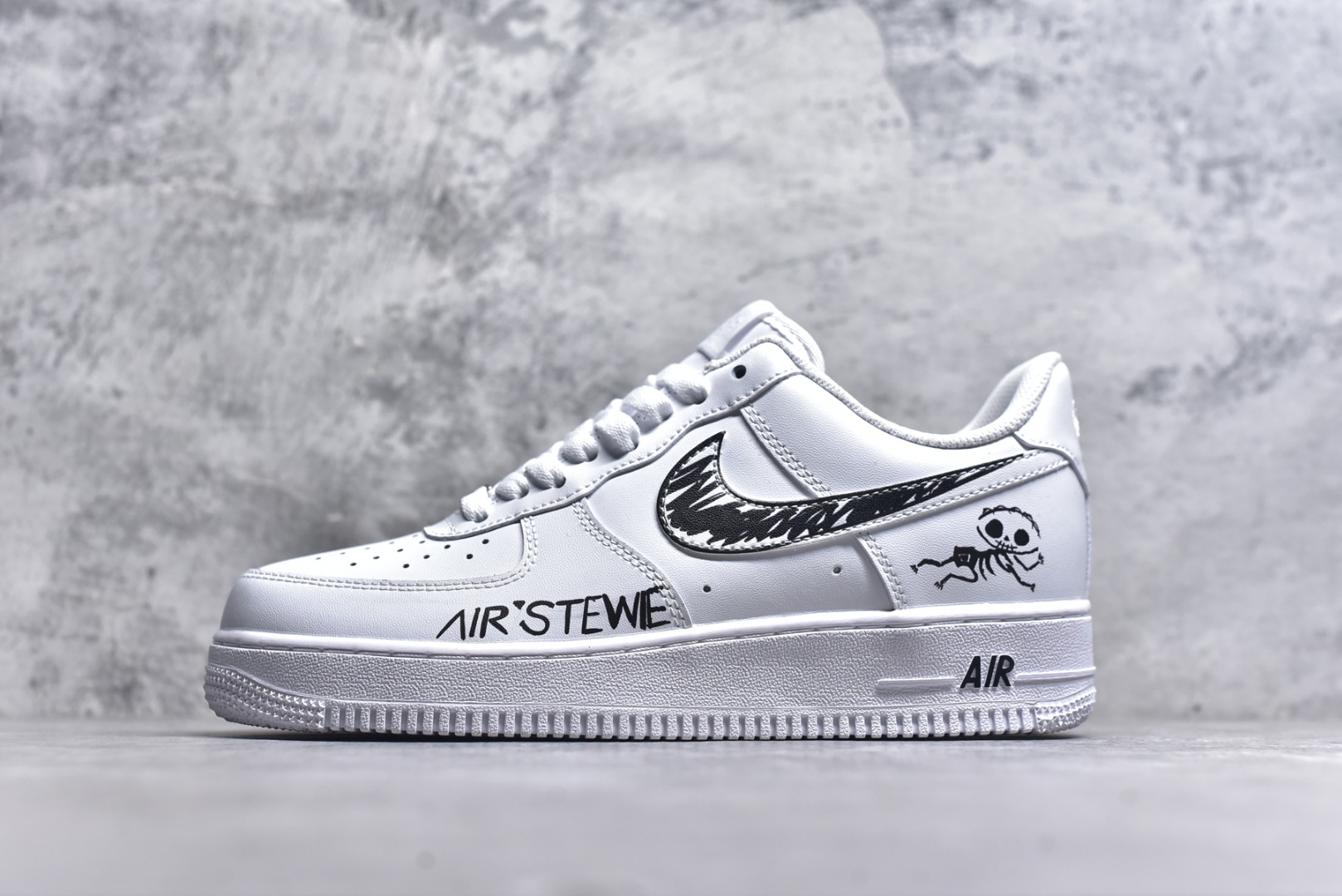 #Nike Air Force 1\'07 Low 捣蛋鬼 空军一号低帮休闲板鞋 ZH0316-096 #定制皮料 定制鞋盒 原楦原纸板 纯正空军版型 内置全掌气垫 尺码：36 36.5 37.5 38 38.5 39 40 40.5 41 42 42.5 43 44 44.5 45 9.D4-选品中心