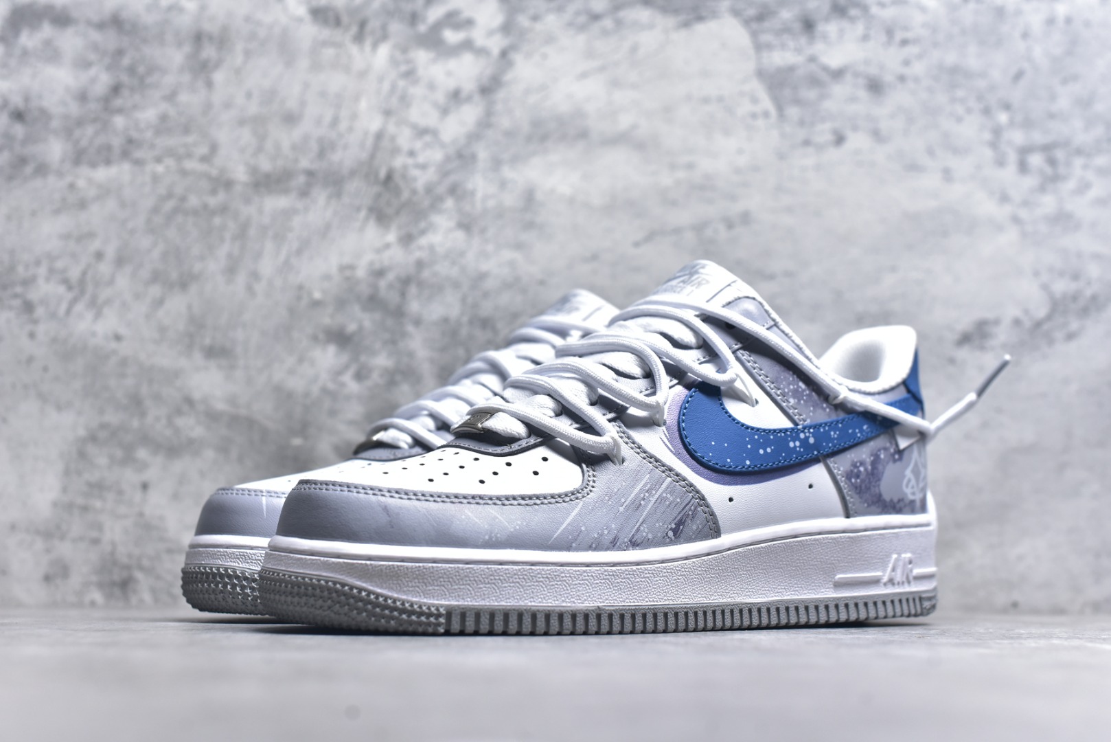 图片[2]-# Air Force 1\’07 Low 繁星似点 空军一号低帮休闲板鞋 ZH0316-099 #定制皮料 定制鞋盒 原楦原纸板 纯正空军版型 内置全掌气垫 尺码：36 36.5 37.5 38 38.5 39 40 40.5 41 42 42.5 43 44 44.5 45 9.D4-选品中心