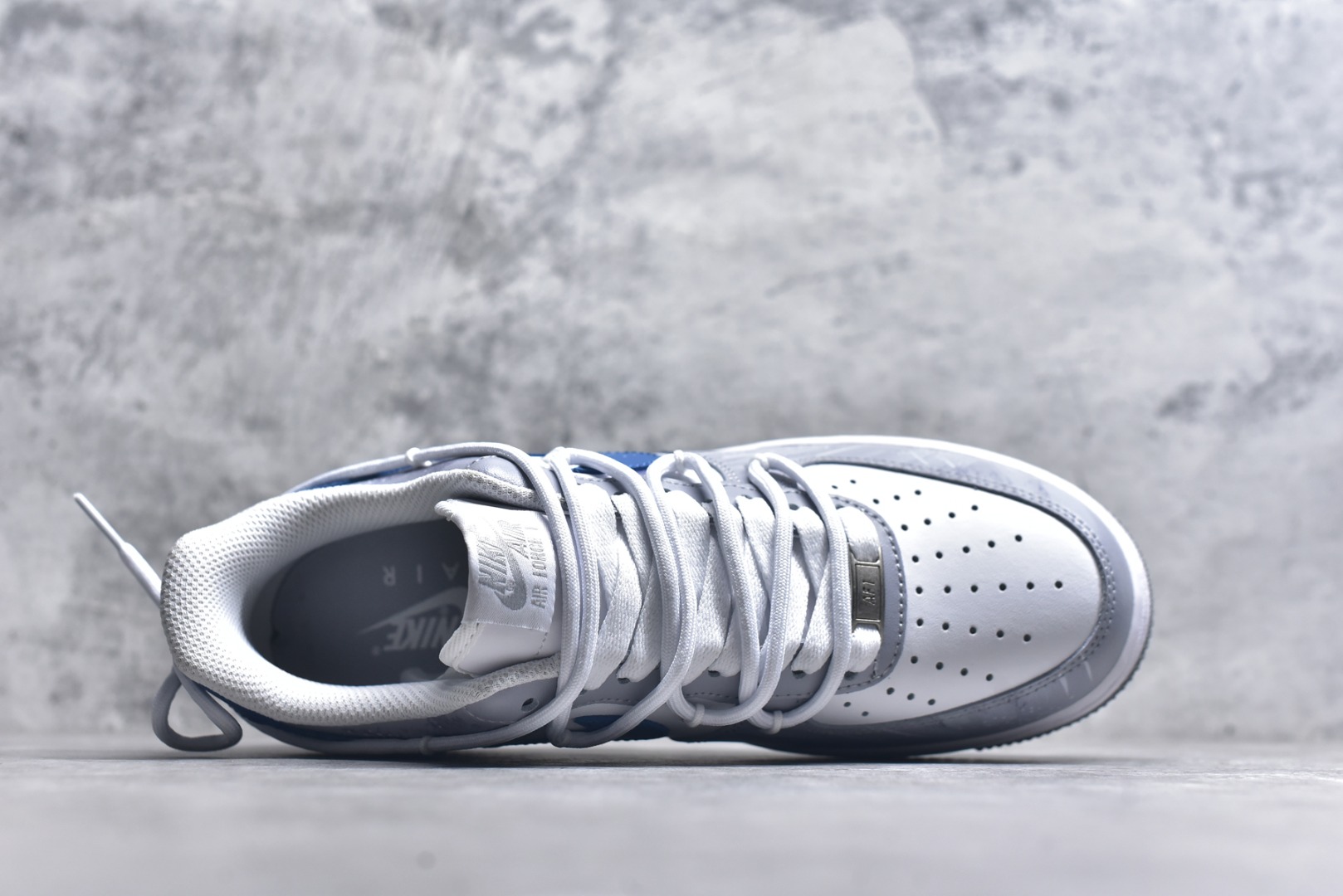 图片[4]-# Air Force 1\’07 Low 繁星似点 空军一号低帮休闲板鞋 ZH0316-099 #定制皮料 定制鞋盒 原楦原纸板 纯正空军版型 内置全掌气垫 尺码：36 36.5 37.5 38 38.5 39 40 40.5 41 42 42.5 43 44 44.5 45 9.D4-选品中心