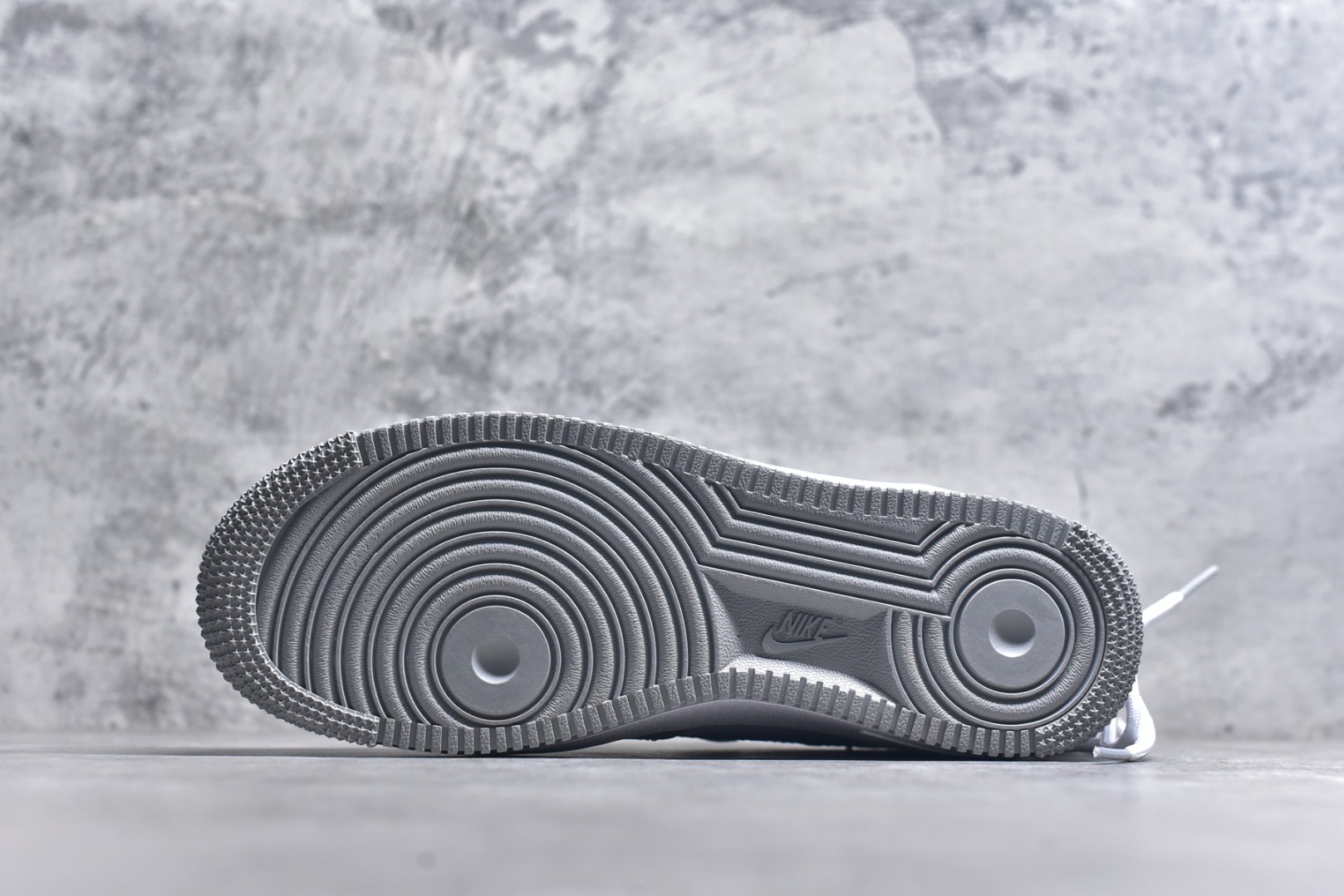 图片[6]-# Air Force 1\’07 Low 繁星似点 空军一号低帮休闲板鞋 ZH0316-099 #定制皮料 定制鞋盒 原楦原纸板 纯正空军版型 内置全掌气垫 尺码：36 36.5 37.5 38 38.5 39 40 40.5 41 42 42.5 43 44 44.5 45 9.D4-选品中心