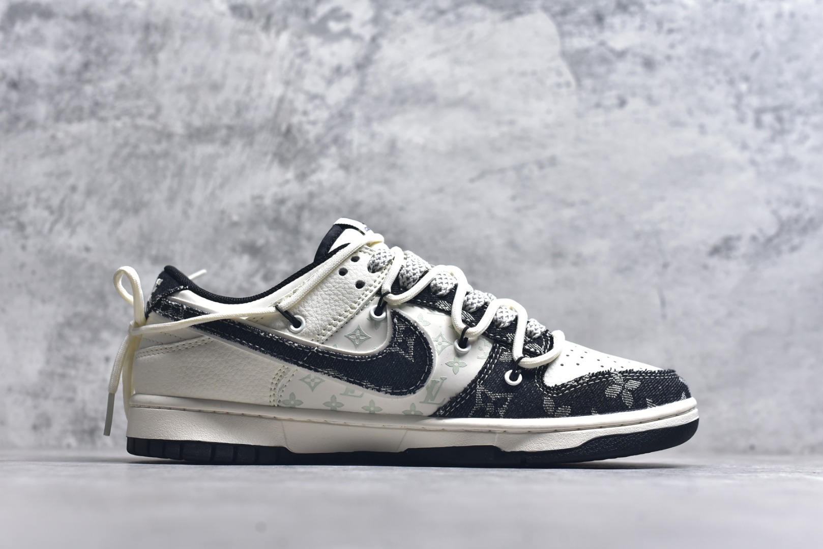 图片[3]-#Nike SB Dunk Low LV联名 黑花抽绳 周年高端定制 低帮休闲板鞋 YX5066-385 #定制鞋盒 大厂纯原品质出货 超高清洁度 皮料切割干净无任何毛边 细节完美 尺码：36 36.5 37.5 38 38.5 39 40 40.5 41 42 42.5 43 44 44.5 45 9.E5-选品中心