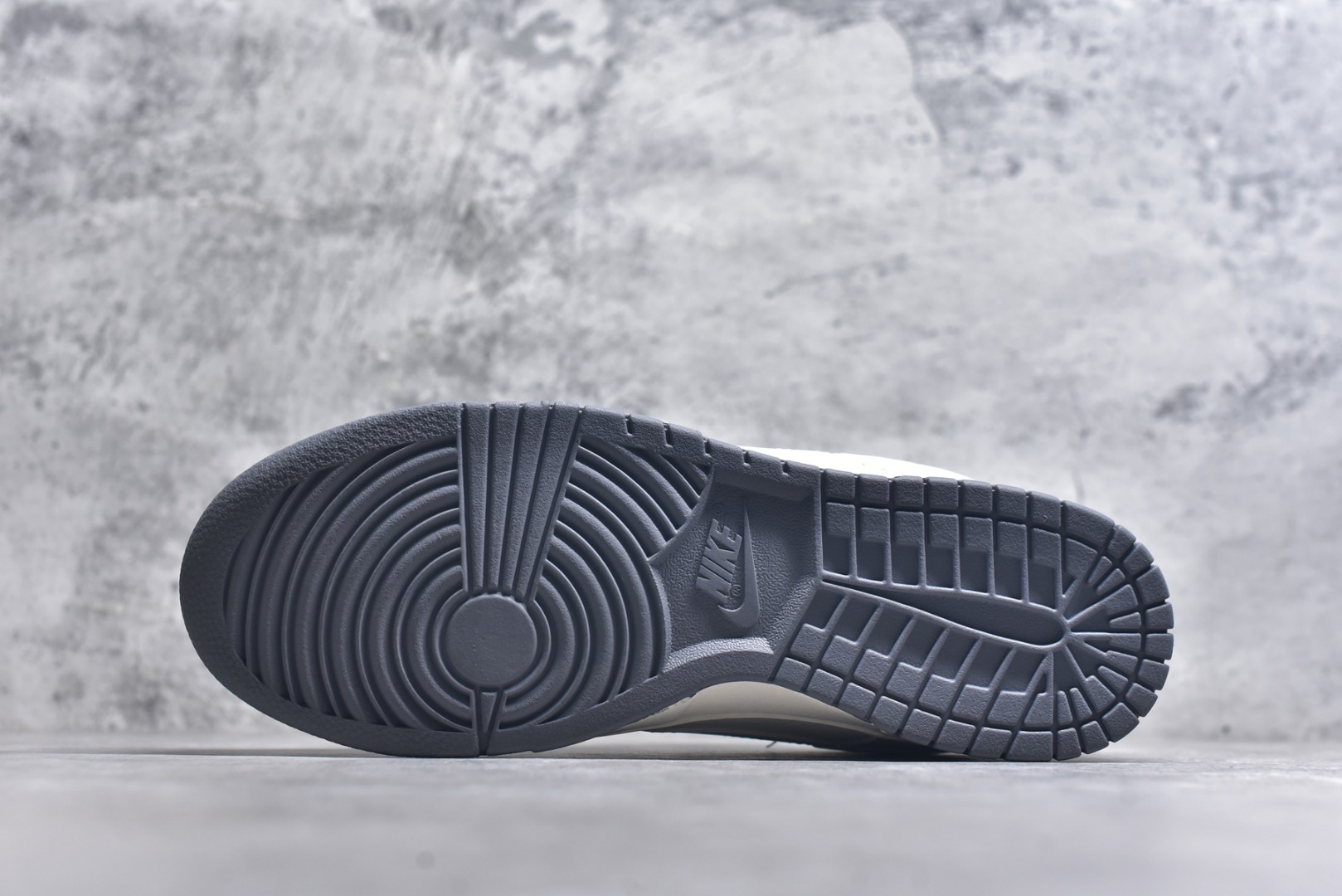 图片[6]-#Nike SB Dunk Low 耐克抹茶灰 周年高端定制 低帮休闲板鞋 JP1628-056 #定制鞋盒 大厂纯原品质出货 超高清洁度 皮料切割干净无任何毛边 细节完美 尺码：36 36.5 37.5 38 38.5 39 40 40.5 41 42 42.5 43 44 44.5 45 9.E5-选品中心