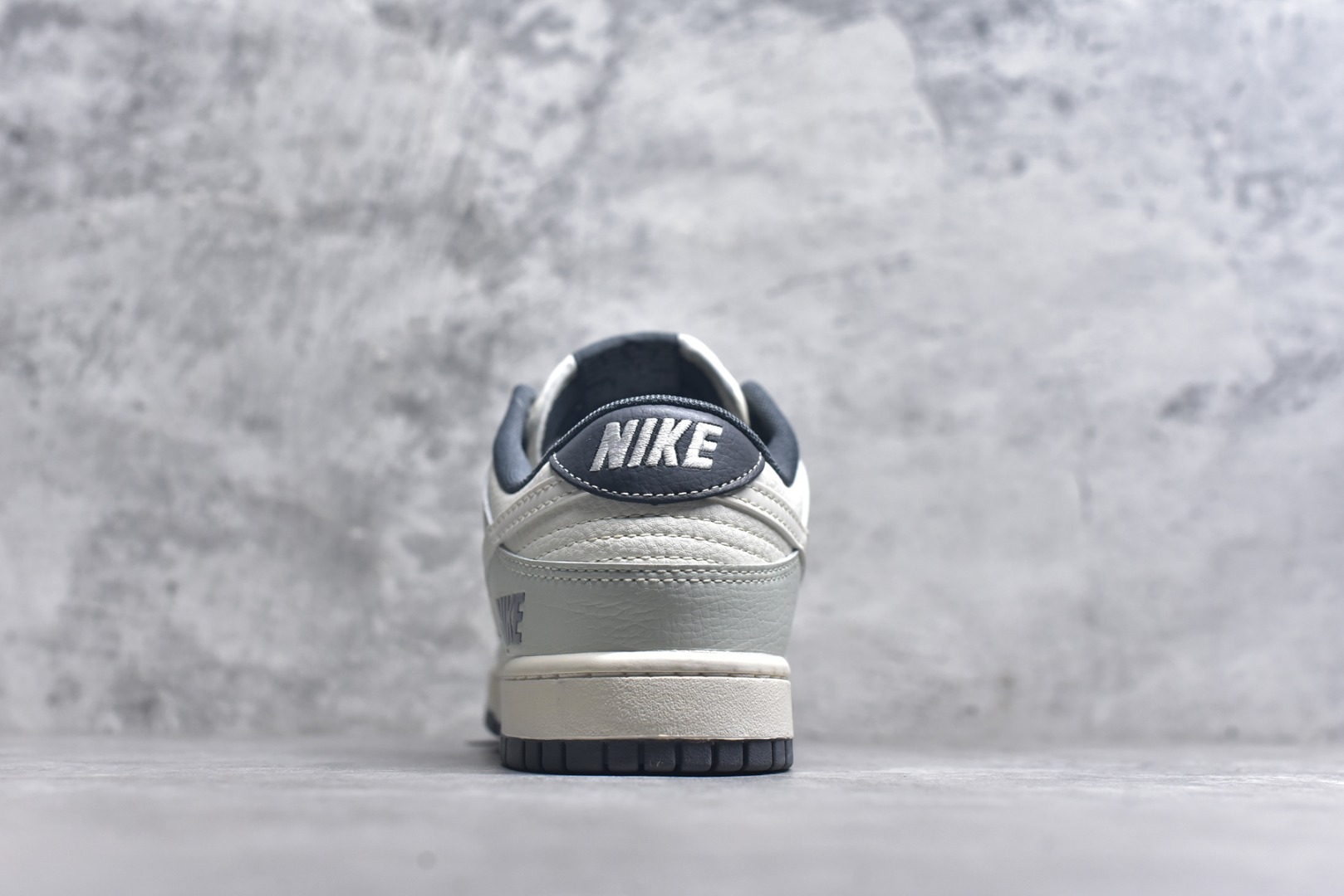 图片[5]-#Nike SB Dunk Low 耐克抹茶灰 周年高端定制 低帮休闲板鞋 JP1628-056 #定制鞋盒 大厂纯原品质出货 超高清洁度 皮料切割干净无任何毛边 细节完美 尺码：36 36.5 37.5 38 38.5 39 40 40.5 41 42 42.5 43 44 44.5 45 9.E5-选品中心