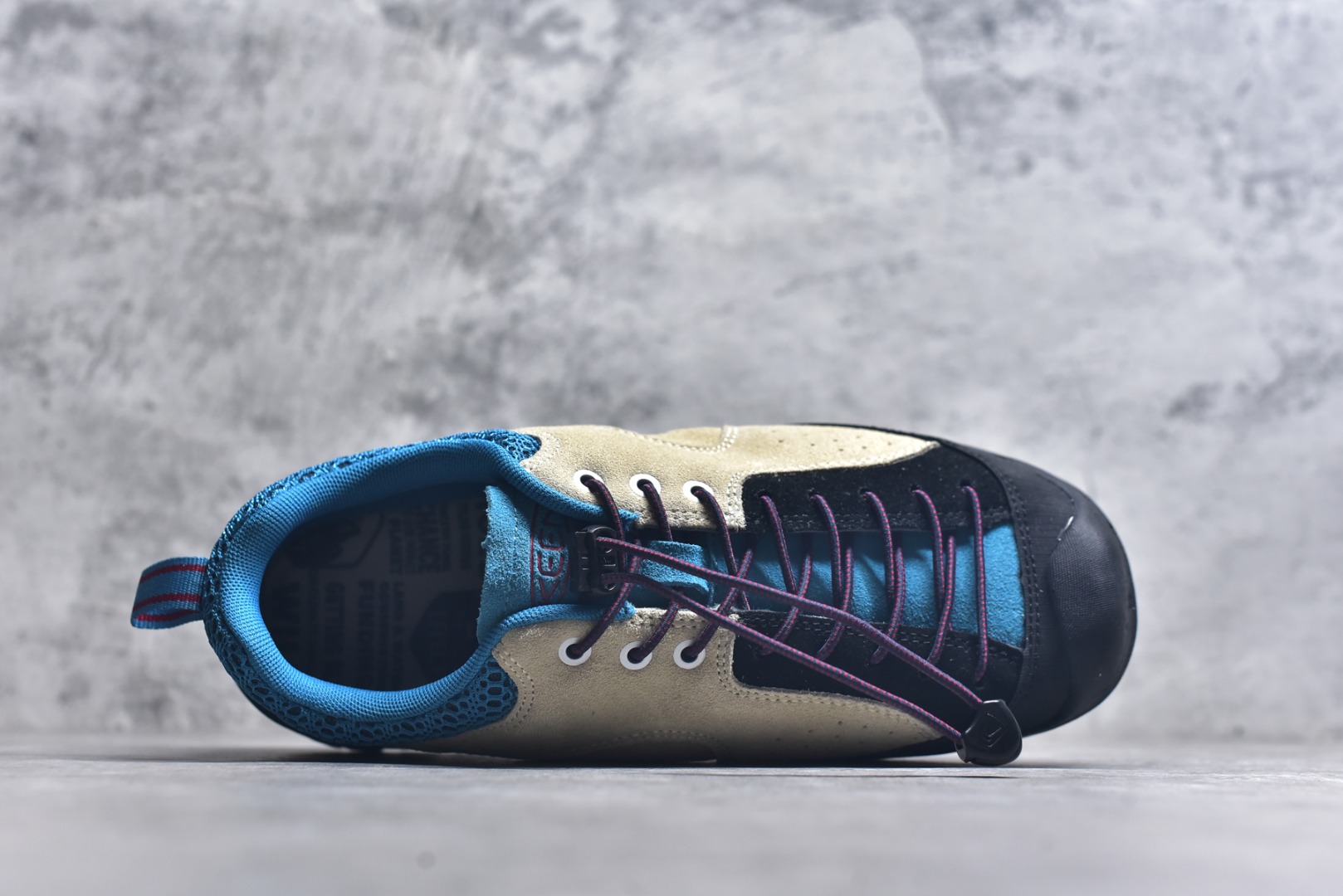 图片[4]-#Keen Jasper Rocks SP 美国人气户外品牌-科恩贾斯珀都市系列复古低帮系带户外风露营徒步登山运动训练鞋 原楦型开发纸版 采用固色翻毛皮鞋面材质 内嵌高密度EVA发泡缓震脚垫 外置一体式包裹防滑防剐蹭耐磨橡胶大底 向经典的90年代致敬 山系神级鞋履 尺码：35-46（含半码）-选品中心