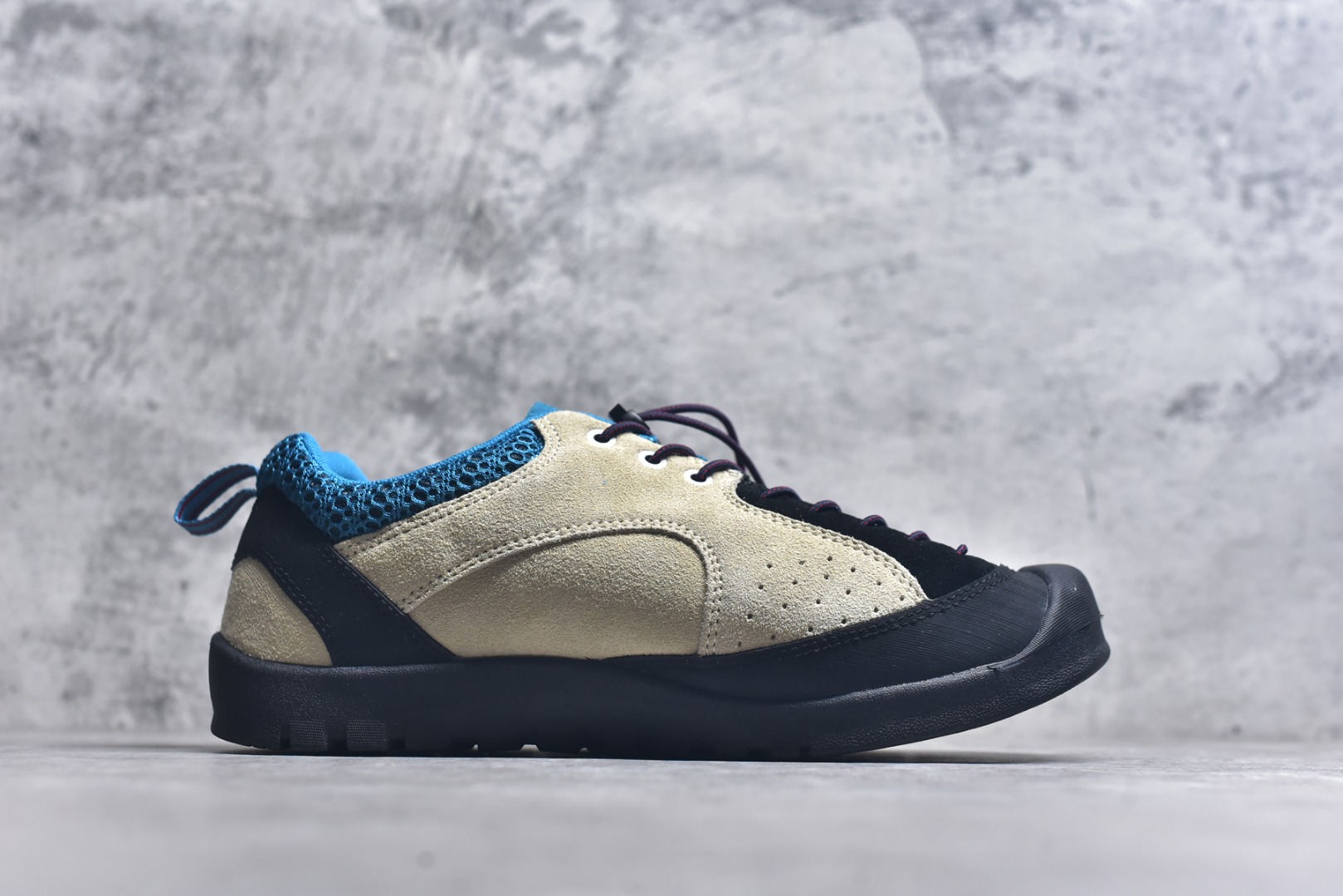 图片[3]-#Keen Jasper Rocks SP 美国人气户外品牌-科恩贾斯珀都市系列复古低帮系带户外风露营徒步登山运动训练鞋 原楦型开发纸版 采用固色翻毛皮鞋面材质 内嵌高密度EVA发泡缓震脚垫 外置一体式包裹防滑防剐蹭耐磨橡胶大底 向经典的90年代致敬 山系神级鞋履 尺码：35-46（含半码）-选品中心