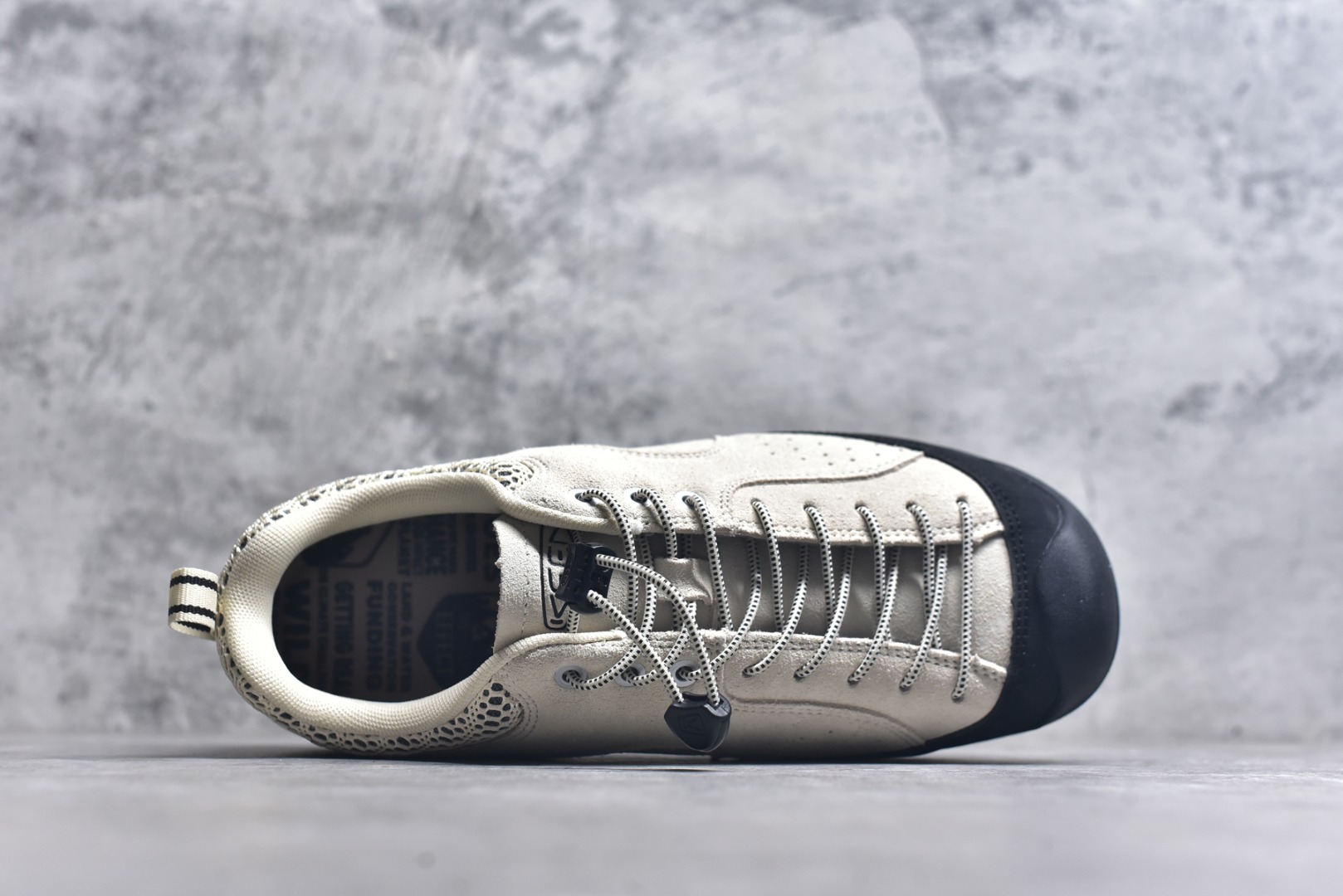 图片[4]-#Keen Jasper Rocks SP 美国人气户外品牌-科恩贾斯珀都市系列复古低帮系带户外风露营徒步登山运动训练鞋 原楦型开发纸版 采用固色翻毛皮鞋面材质 内嵌高密度EVA发泡缓震脚垫 外置一体式包裹防滑防剐蹭耐磨橡胶大底 向经典的90年代致敬 山系神级鞋履 尺码：35-46（含半码）-选品中心