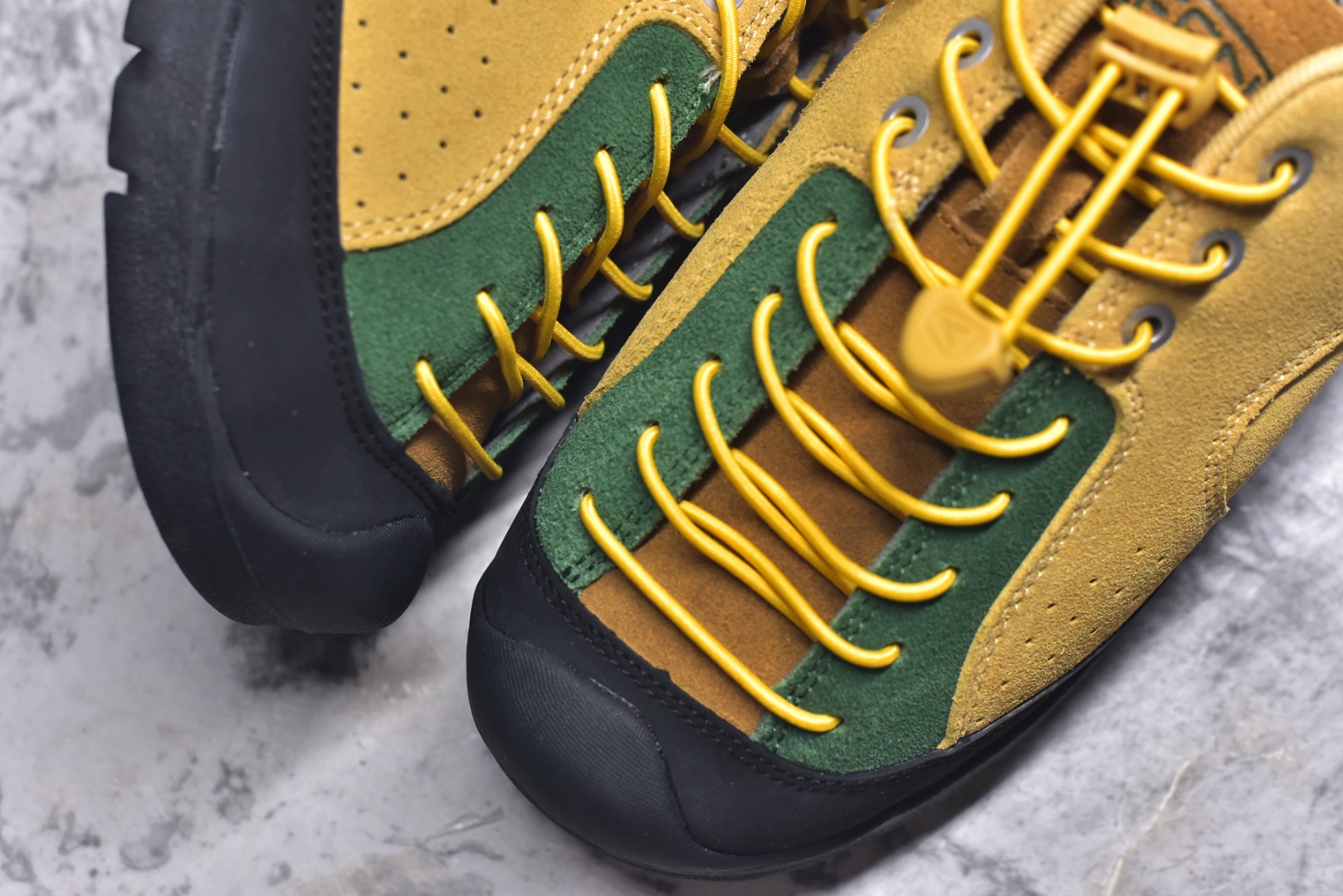 图片[8]-#Keen Jasper Rocks SP 美国人气户外品牌-科恩贾斯珀都市系列复古低帮系带户外风露营徒步登山运动训练鞋 原楦型开发纸版 采用固色翻毛皮鞋面材质 内嵌高密度EVA发泡缓震脚垫 外置一体式包裹防滑防剐蹭耐磨橡胶大底 向经典的90年代致敬 山系神级鞋履 尺码：35-46（含半码）-选品中心