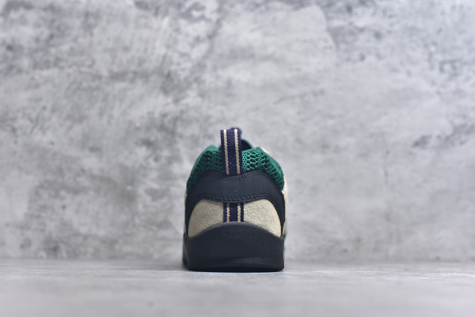 图片[5]-#Keen Jasper Rocks SP 美国人气户外品牌-科恩贾斯珀都市系列复古低帮系带户外风露营徒步登山运动训练鞋 原楦型开发纸版 采用固色翻毛皮鞋面材质 内嵌高密度EVA发泡缓震脚垫 外置一体式包裹防滑防剐蹭耐磨橡胶大底 向经典的90年代致敬 山系神级鞋履 尺码：35-46（含半码）-选品中心