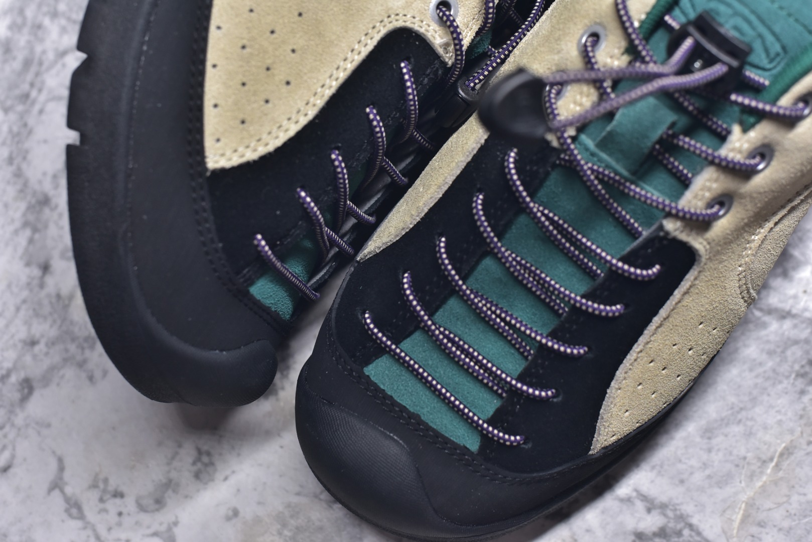 图片[8]-#Keen Jasper Rocks SP 美国人气户外品牌-科恩贾斯珀都市系列复古低帮系带户外风露营徒步登山运动训练鞋 原楦型开发纸版 采用固色翻毛皮鞋面材质 内嵌高密度EVA发泡缓震脚垫 外置一体式包裹防滑防剐蹭耐磨橡胶大底 向经典的90年代致敬 山系神级鞋履 尺码：35-46（含半码）-选品中心