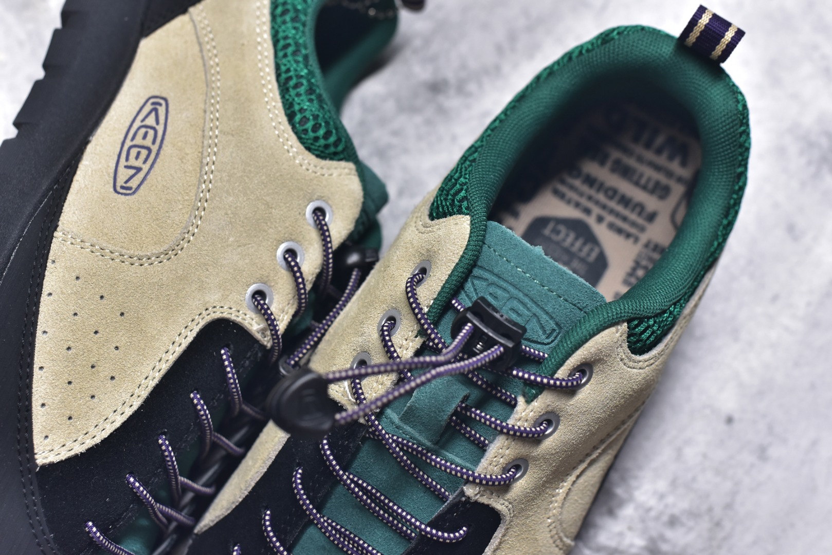 图片[9]-#Keen Jasper Rocks SP 美国人气户外品牌-科恩贾斯珀都市系列复古低帮系带户外风露营徒步登山运动训练鞋 原楦型开发纸版 采用固色翻毛皮鞋面材质 内嵌高密度EVA发泡缓震脚垫 外置一体式包裹防滑防剐蹭耐磨橡胶大底 向经典的90年代致敬 山系神级鞋履 尺码：35-46（含半码）-选品中心