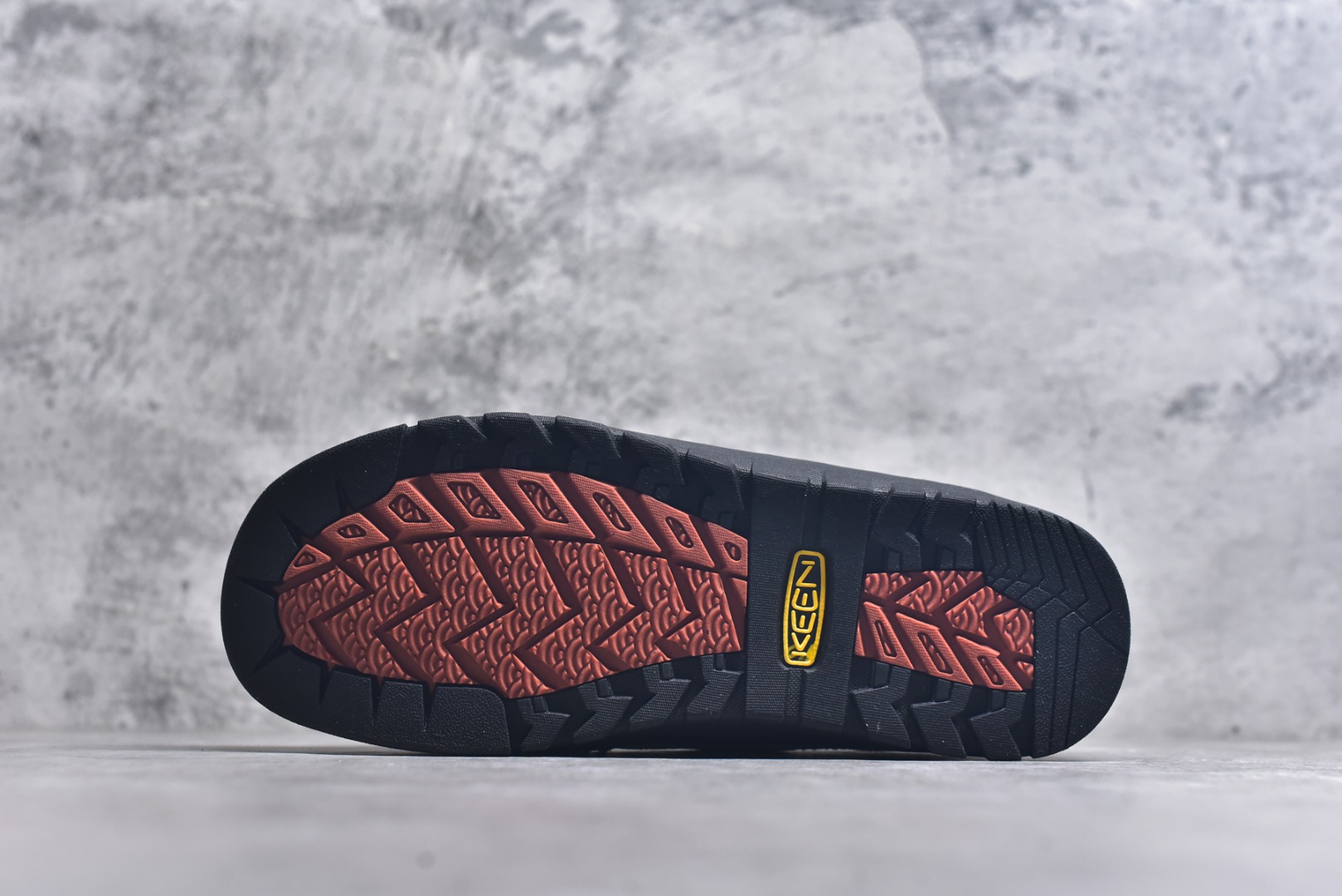 图片[6]-#Keen Jasper Rocks SP 美国人气户外品牌-科恩贾斯珀都市系列复古低帮系带户外风露营徒步登山运动训练鞋 原楦型开发纸版 采用固色翻毛皮鞋面材质 内嵌高密度EVA发泡缓震脚垫 外置一体式包裹防滑防剐蹭耐磨橡胶大底 向经典的90年代致敬 山系神级鞋履 尺码：35-46（含半码）-选品中心