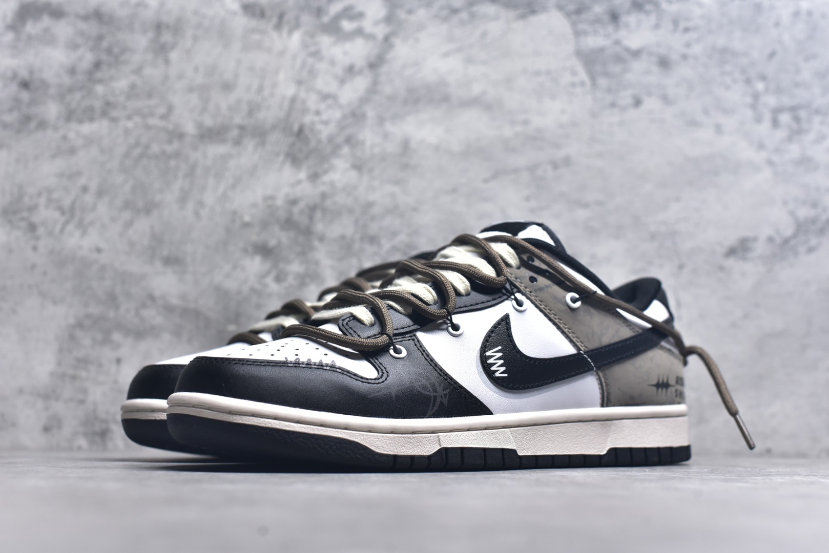 图片[2]-#Nike SB Dunk Low \”Just Do It\” 绑带 周年高端定制 低帮休闲板鞋 DD1503-101 #定制鞋盒 超高清洁度 皮料切割干净无任何毛边 细节完美 尺码：40 40.5 41 42 42.5 43 44 44.5 45 46 9.E5-选品中心