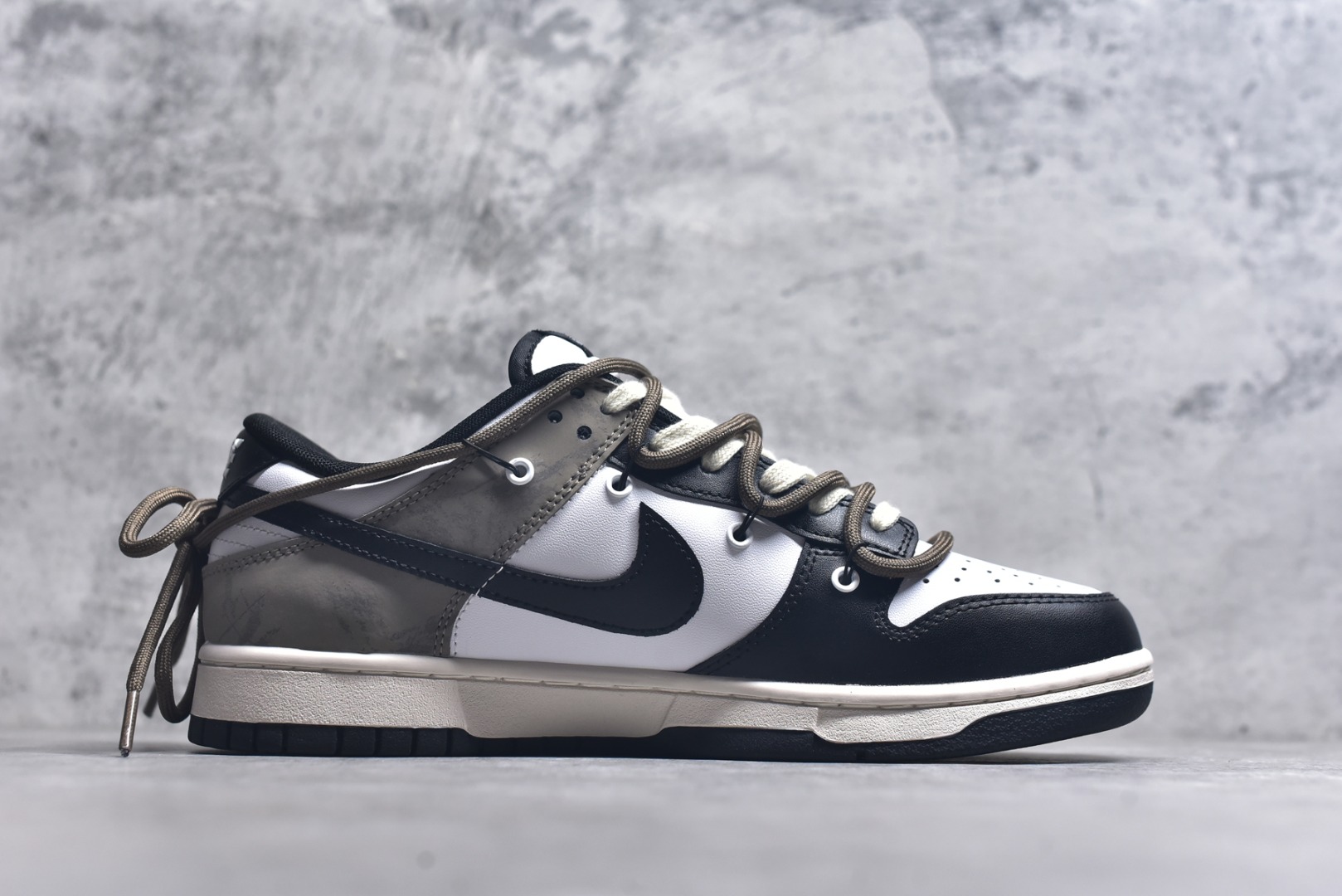 图片[3]-#Nike SB Dunk Low \”Just Do It\” 绑带 周年高端定制 低帮休闲板鞋 DD1503-101 #定制鞋盒 超高清洁度 皮料切割干净无任何毛边 细节完美 尺码：40 40.5 41 42 42.5 43 44 44.5 45 46 9.E5-选品中心