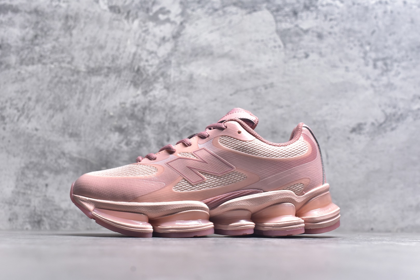 #New Balance 2000系列复古老爹风休闲运动慢跑鞋 U2000JG 尺码：36 37 37.5 38 38.5 39 40 40.5 41 42 42.5 43 44 44.5 45 46.5 3.D4-选品中心