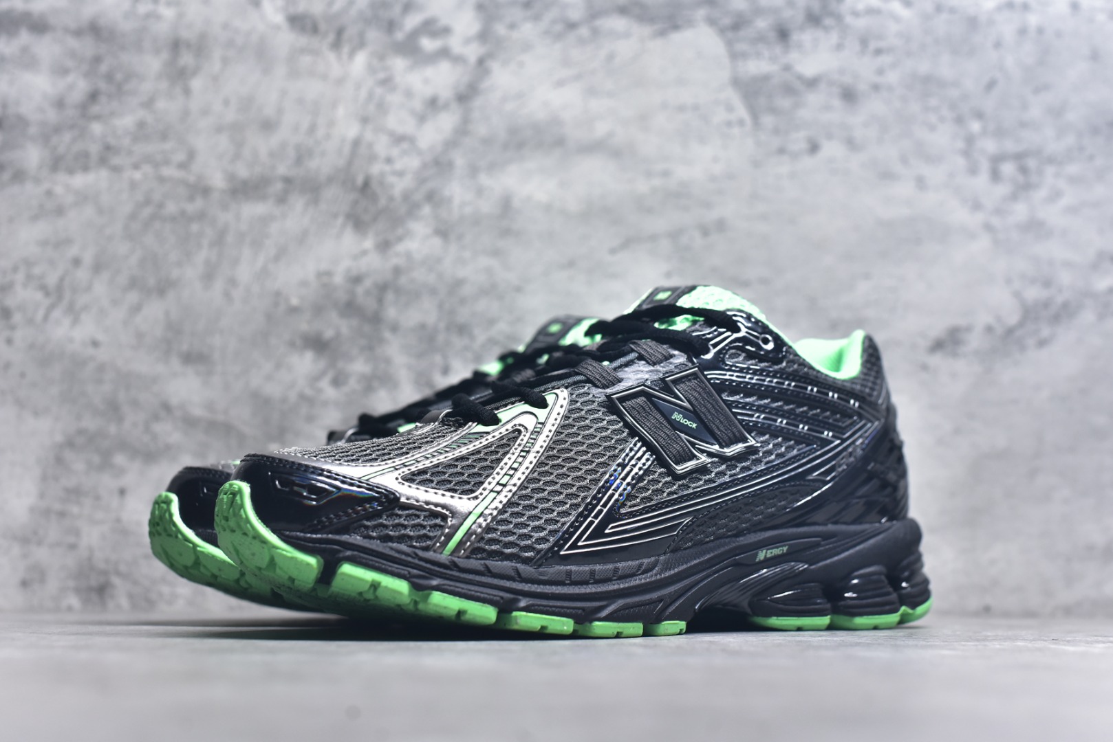 图片[2]-#New Balance 1906系列复古老爹风休闲运动慢跑鞋 U1906RCT #采用轻质牛剖革拼接透气网眼衬垫织物鞋面材质 T-Beam大底提供足步弓支撑，保持步态稳定 后跟搭载外露缓震胶 尺码：36 37 37.5 38 38.5 39 40 40.5 41 42 42.5 43 44 44.5 45 46.5 3.C3-选品中心