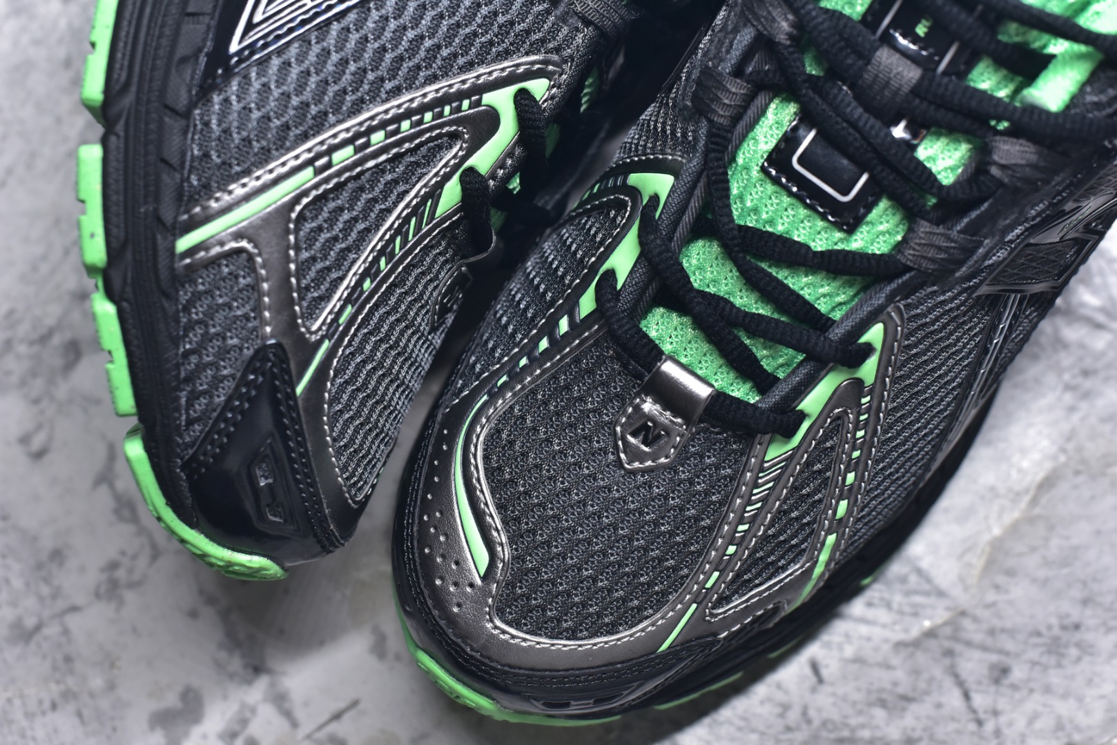 图片[8]-#New Balance 1906系列复古老爹风休闲运动慢跑鞋 U1906RCT #采用轻质牛剖革拼接透气网眼衬垫织物鞋面材质 T-Beam大底提供足步弓支撑，保持步态稳定 后跟搭载外露缓震胶 尺码：36 37 37.5 38 38.5 39 40 40.5 41 42 42.5 43 44 44.5 45 46.5 3.C3-选品中心