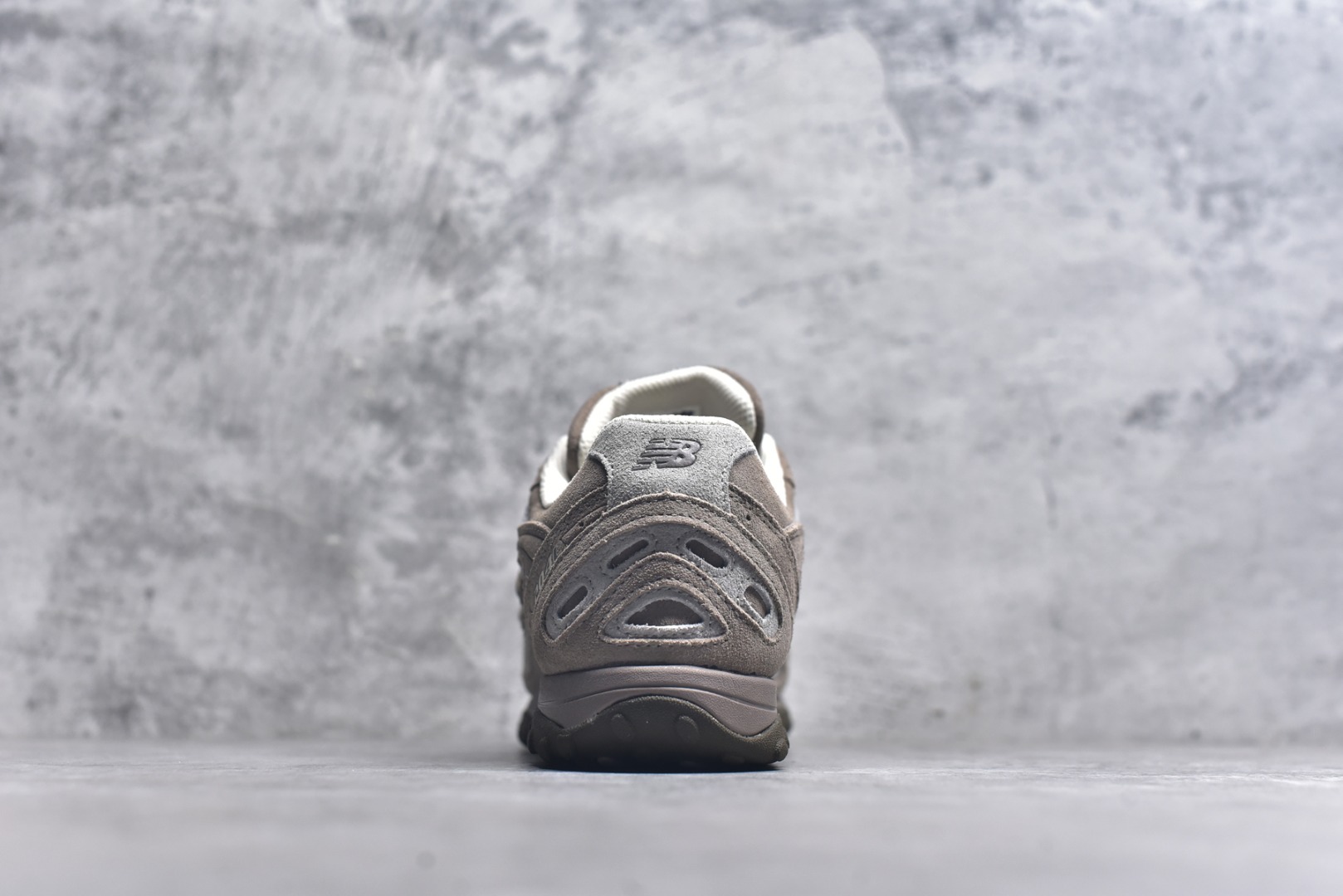 图片[5]-#New Balance 204L系列 新百伦 薄底鞋 薄底皮质鞋带德训系 减震耐磨包裹性支撑轻便 低帮 生活休闲鞋 货号：U204LMMA 尺码：36-44（半）-选品中心