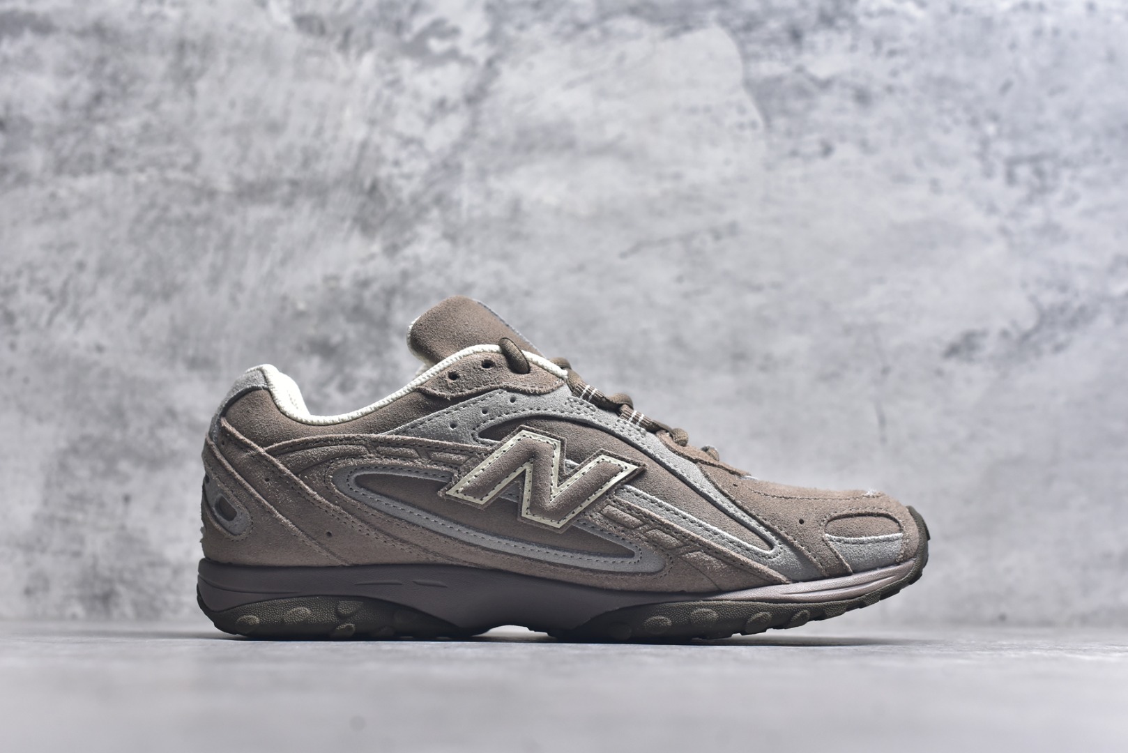 图片[3]-#New Balance 204L系列 新百伦 薄底鞋 薄底皮质鞋带德训系 减震耐磨包裹性支撑轻便 低帮 生活休闲鞋 货号：U204LMMA 尺码：36-44（半）-选品中心